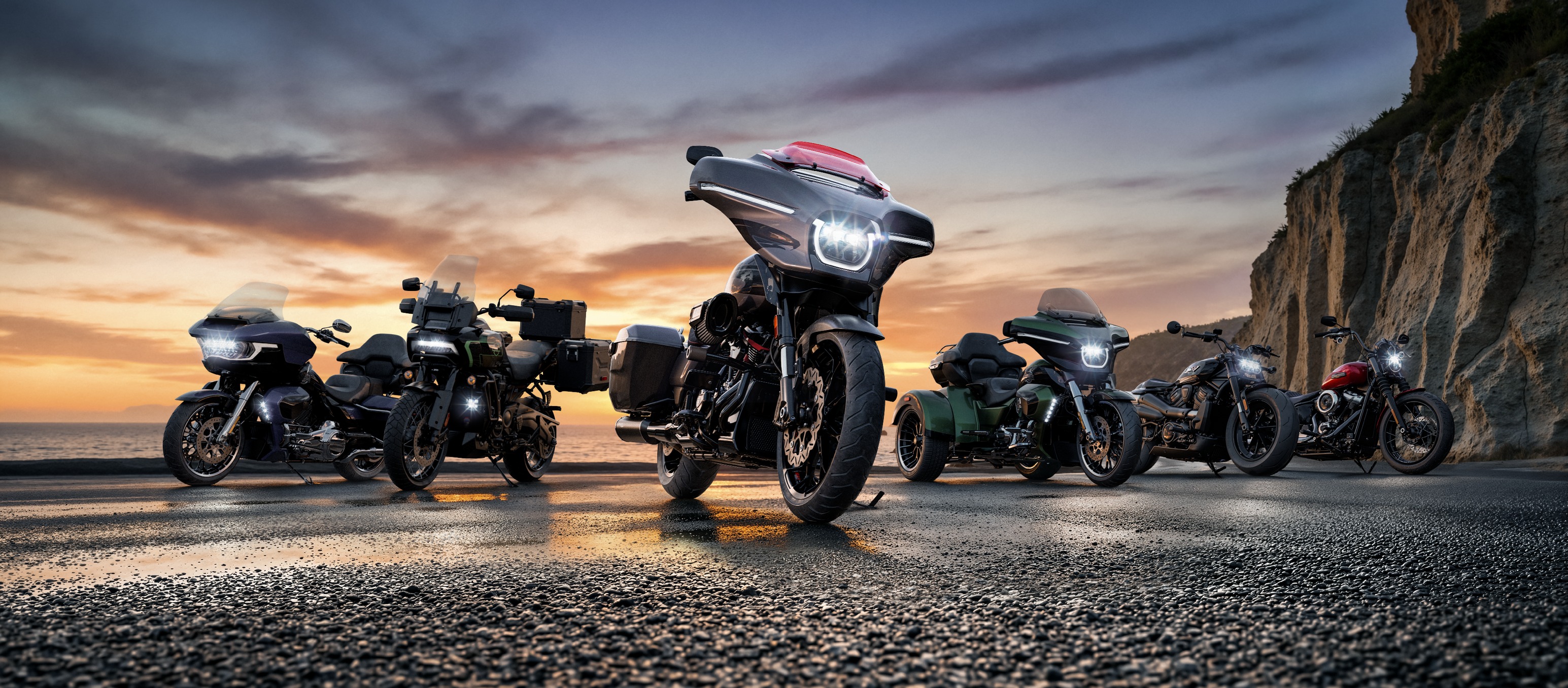 Harley-Davidson Freedom... - Harley-Davidson Freedom Machines