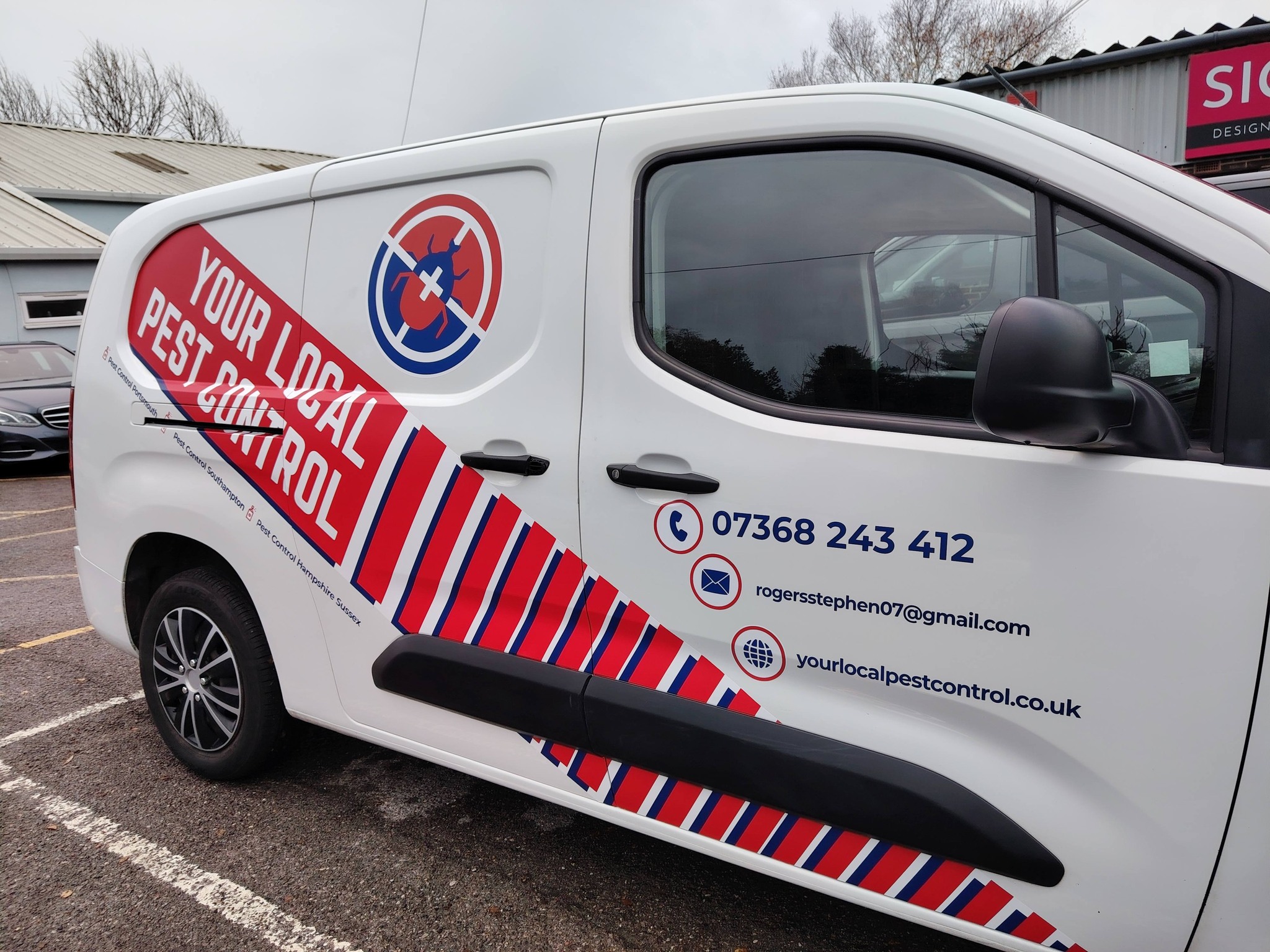 The Sign Shop - #storrington #lawnmowing #vansigns #signshopchi # ...