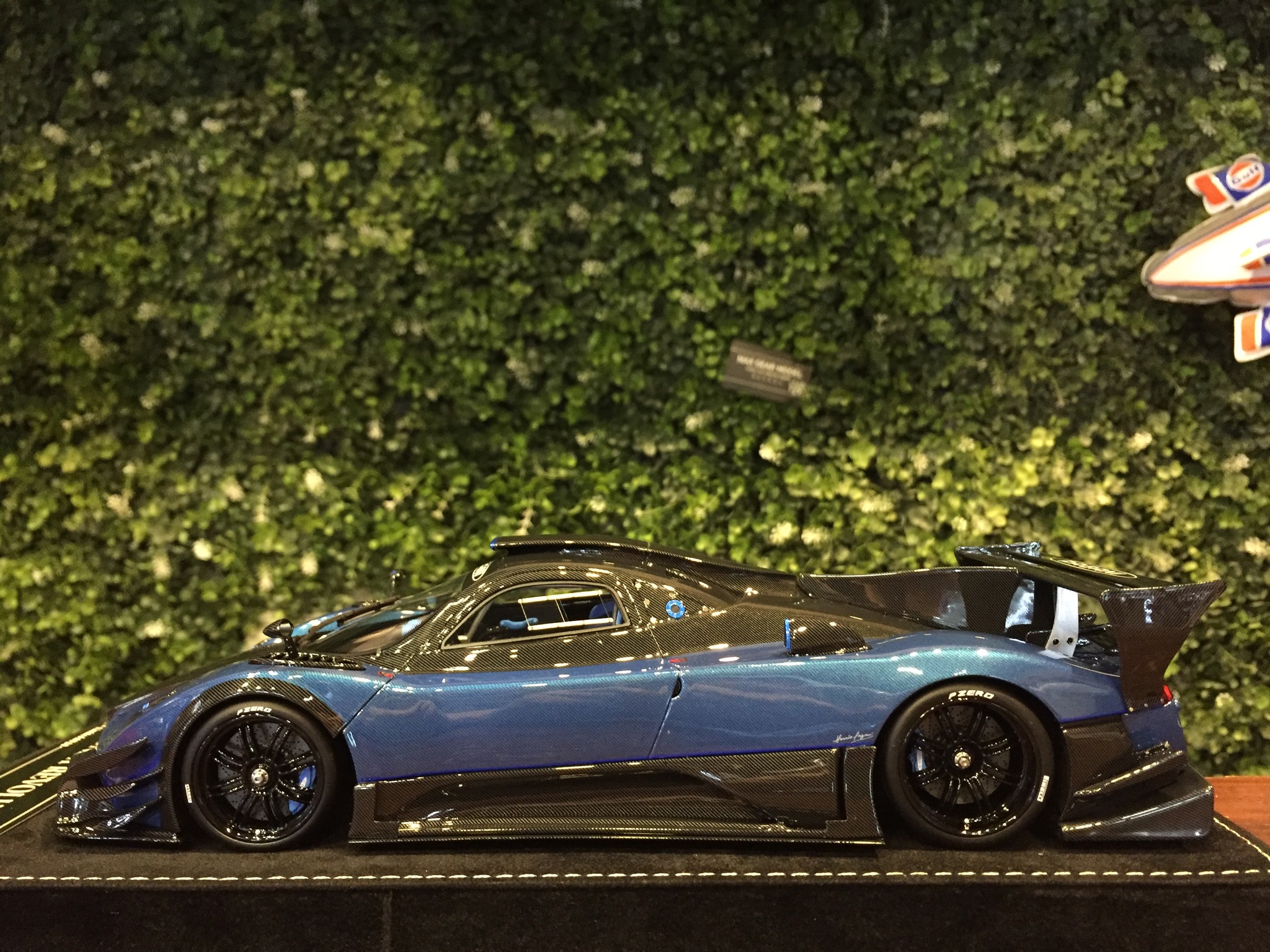 HH-Model 新到貨New Arrivals! 1/18 Pagani Zonda Revolucion EVO