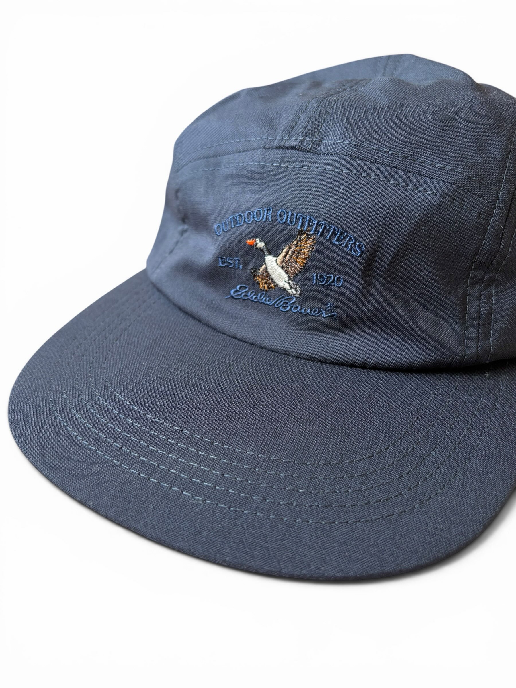 Color at Against メッシュキャップ ネイビー Eddie Bauer × Men's Fudge × Color at Against JET CAP パンツと同じ