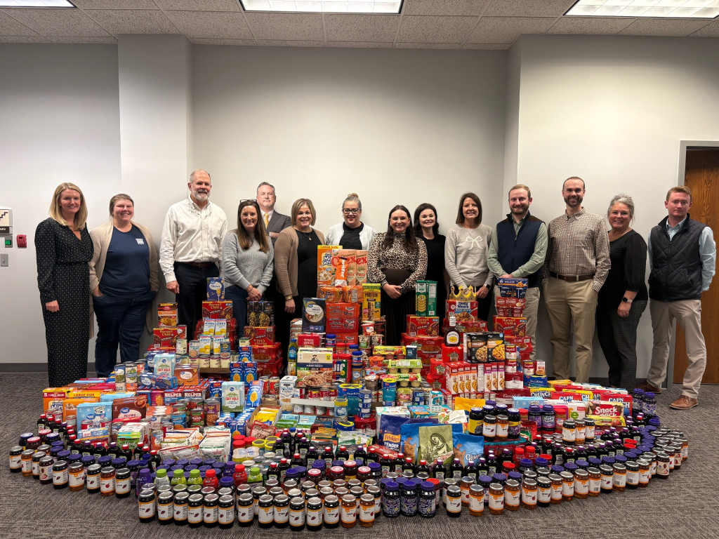 Keuler - That's a wrap for KKHB's annual Food Fight for the Hungry! We ...