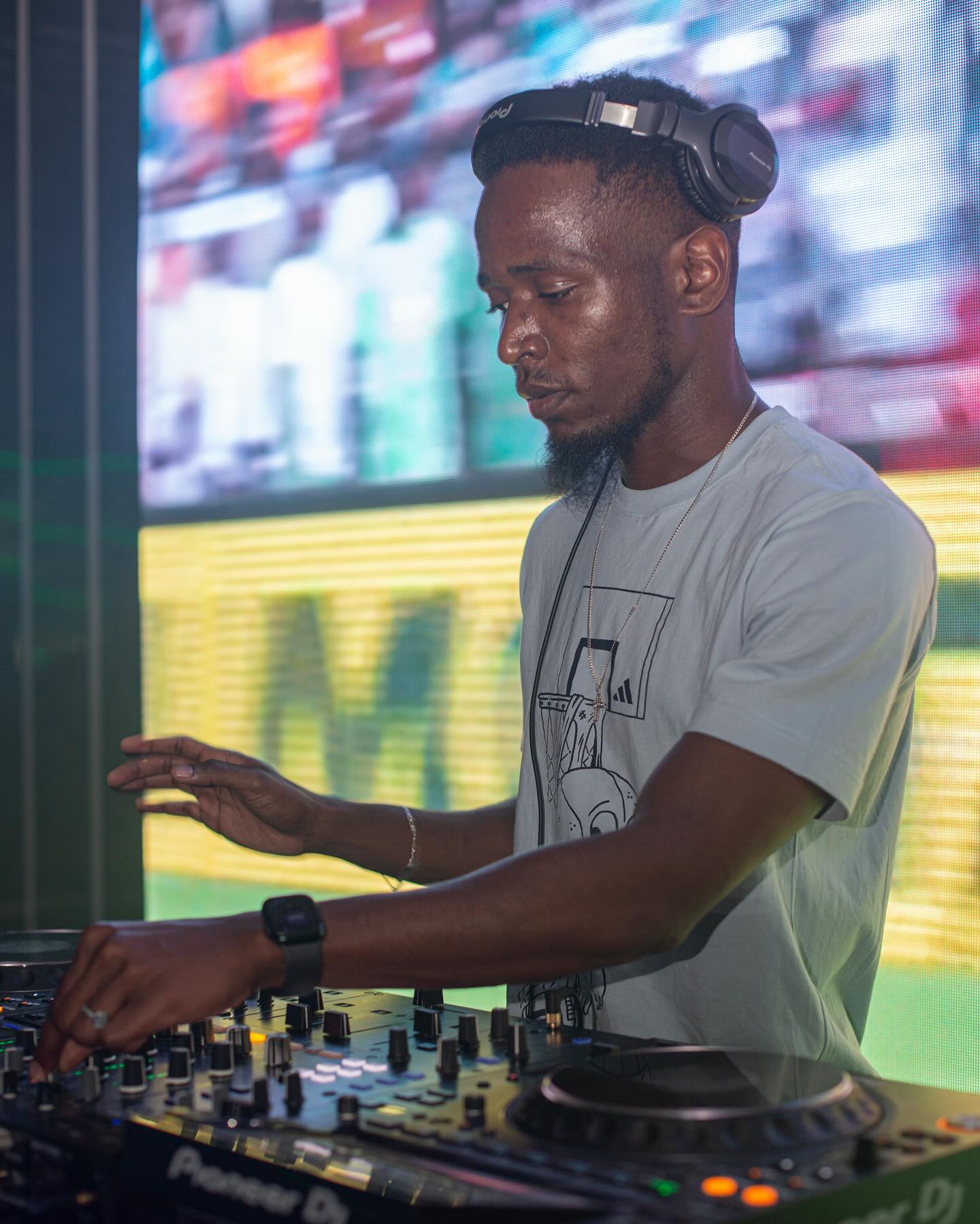 Token Dj