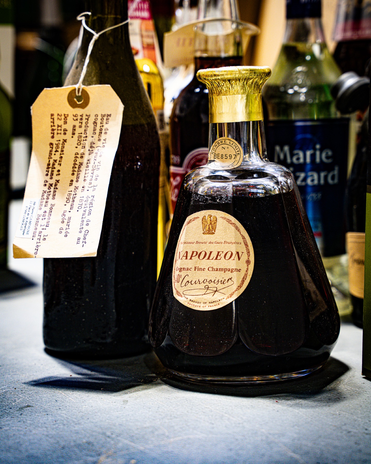 Limoges - 🥃 Cognac Napoléon, Courvoisier Un cognac de caractère ...