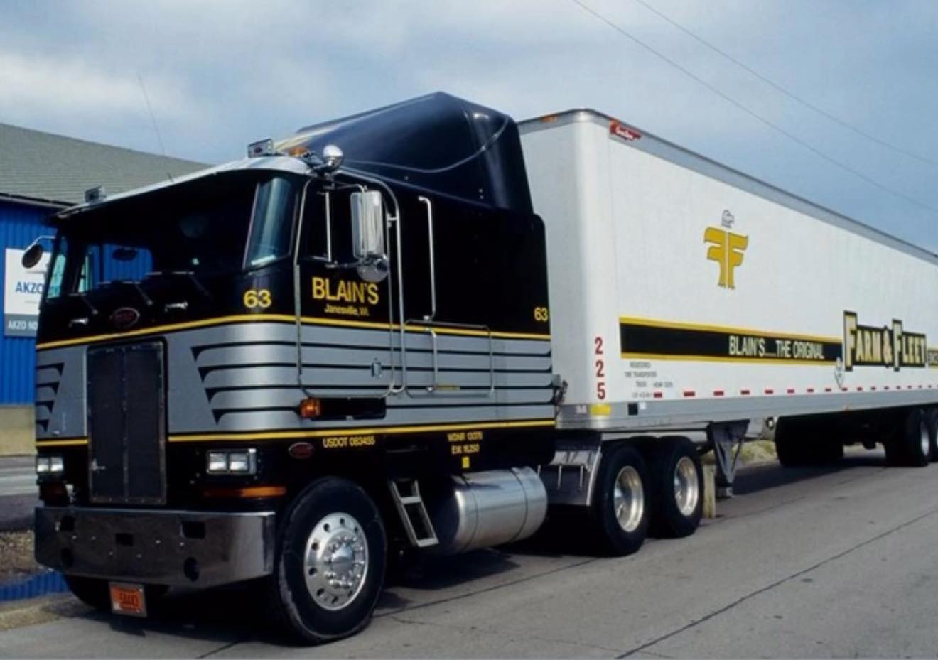 WI Big Rigs - WI Big Rigs added a new photo.
