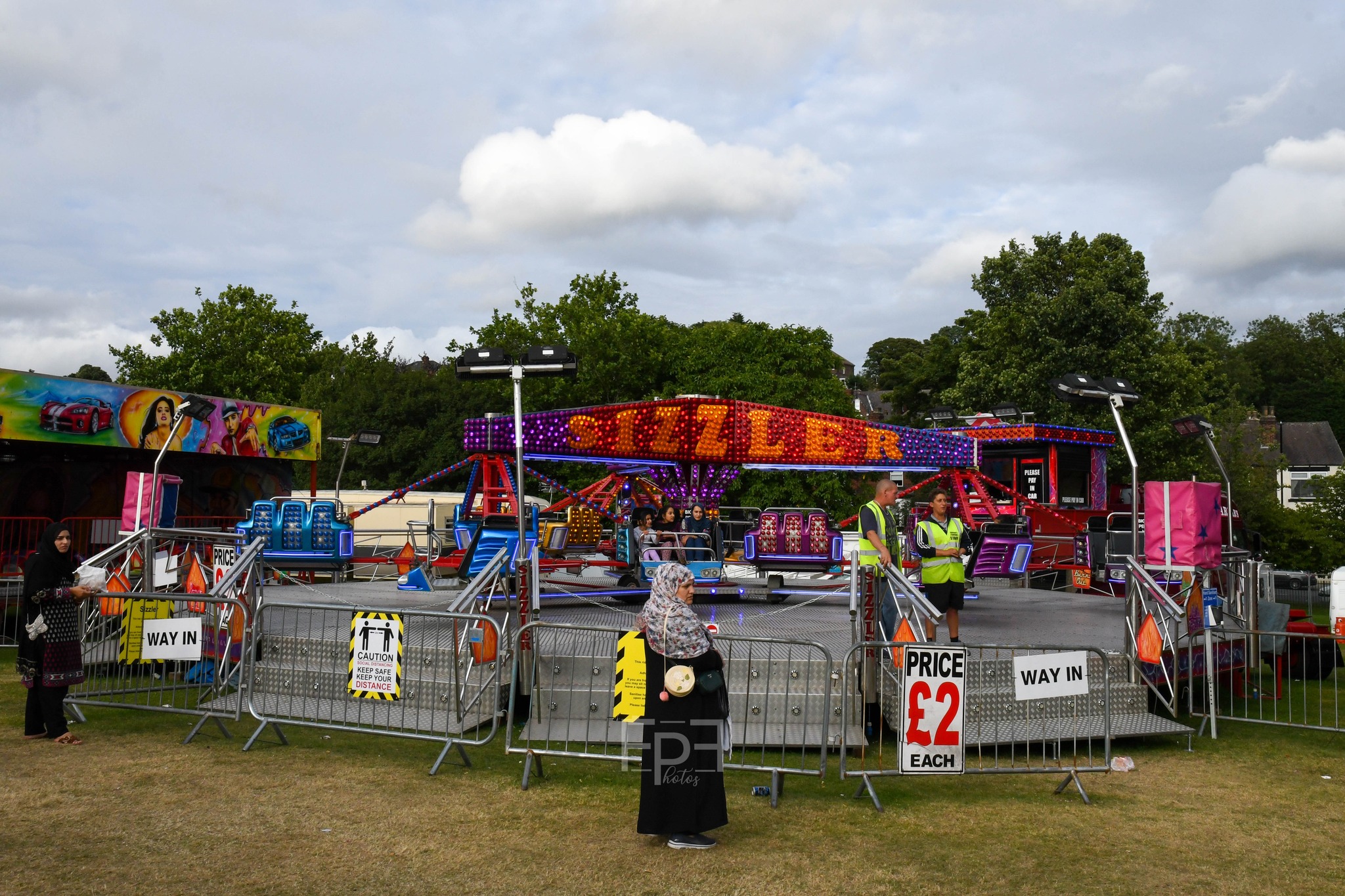 Franks' Fun Fair Photos added a... - Franks' Fun Fair Photos