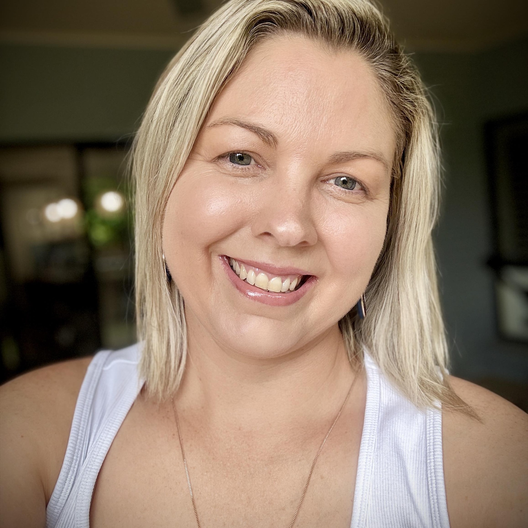 Kelly Nicholson