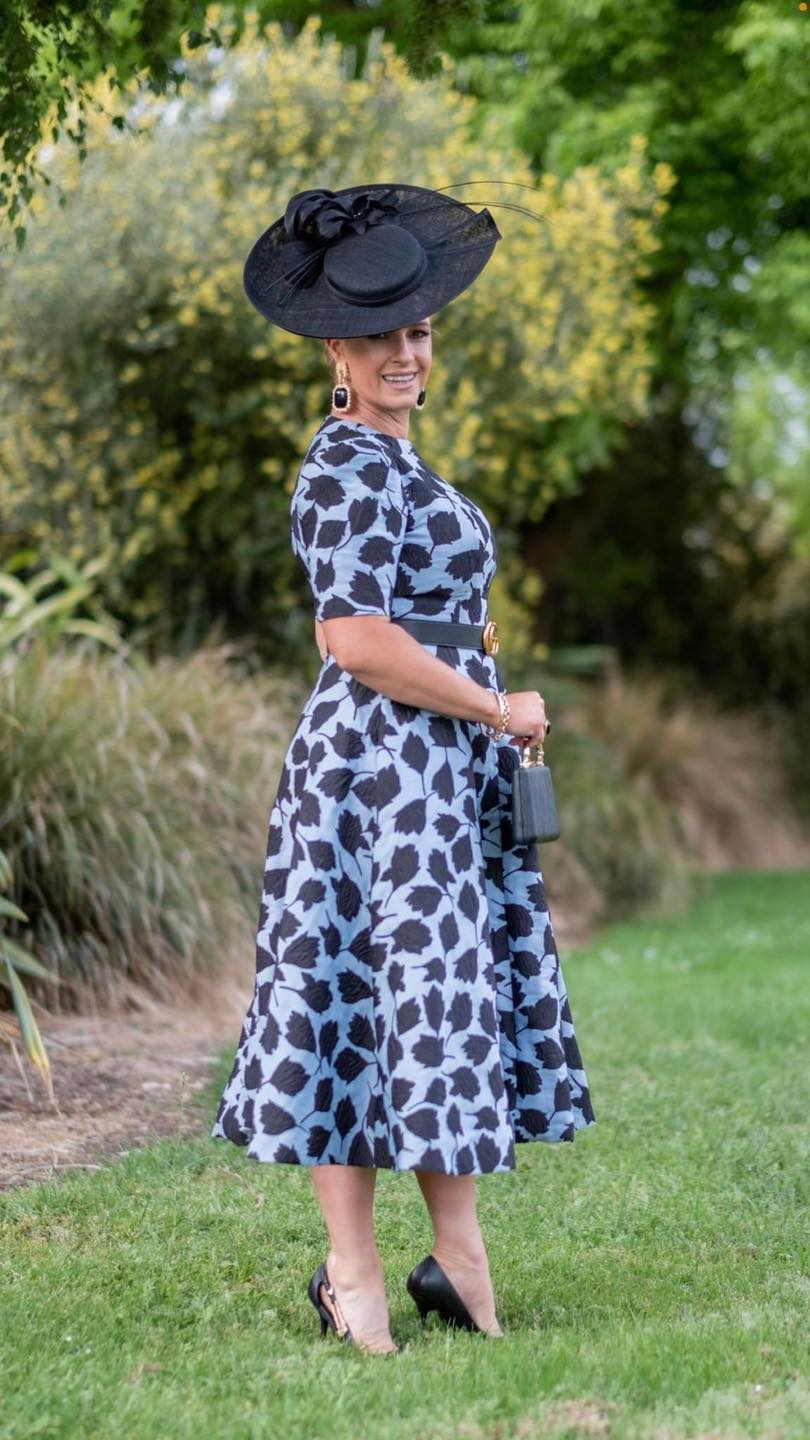 pauline lady dress So incredibly elegant! Pauline; always so glamorous and stylish. Such a beautiful in every way. A pleasure to have created this design for her back in 2022 Glass Mirror dress