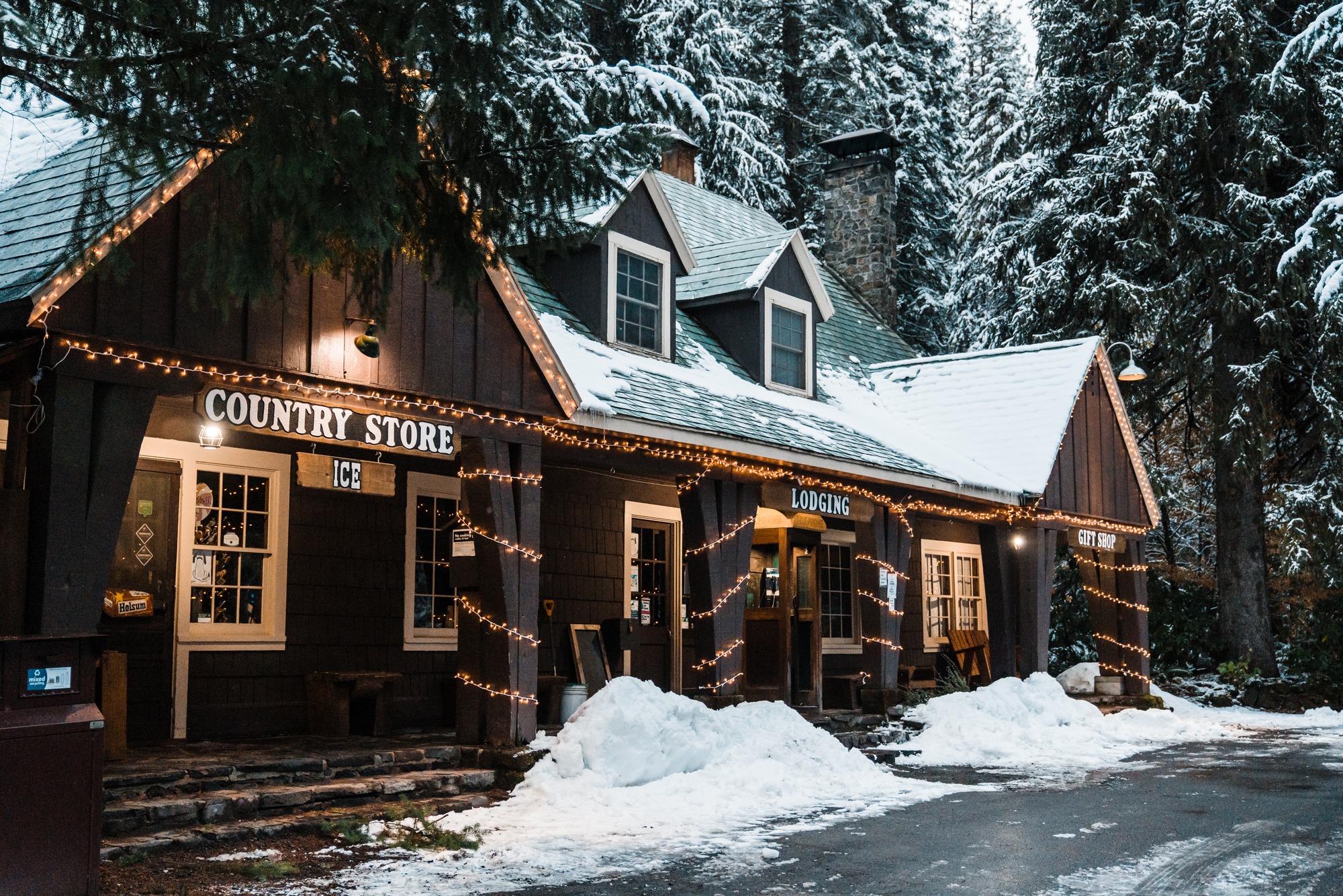 Union Creek Resort... - Union Creek Resort and Beckie's Cafe