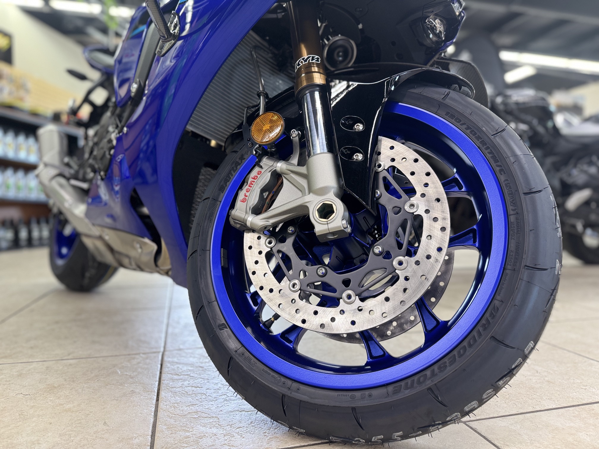 🚨 SUPERBIKE ALERT! 🚨 The legendary 2026 Yamaha R1 has arrived at