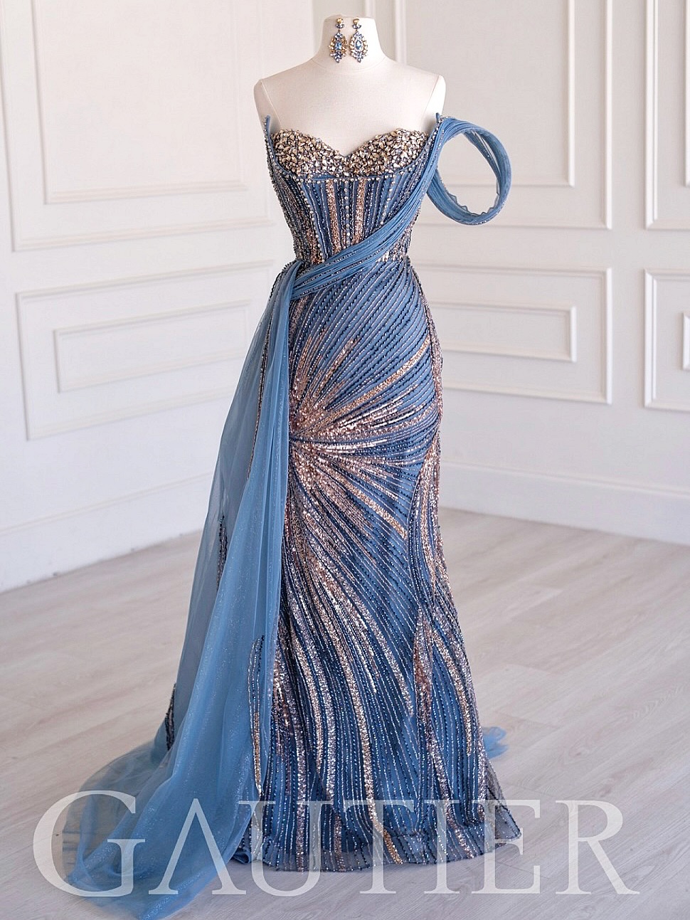 Blue never goes out of style✨ Find elegant evening dresses in San Antonio designed to make every entrance unforgettable💎 style 73425 👗 Visit the LARGEST dress store in TEXAS! 📍 10515 IH-10