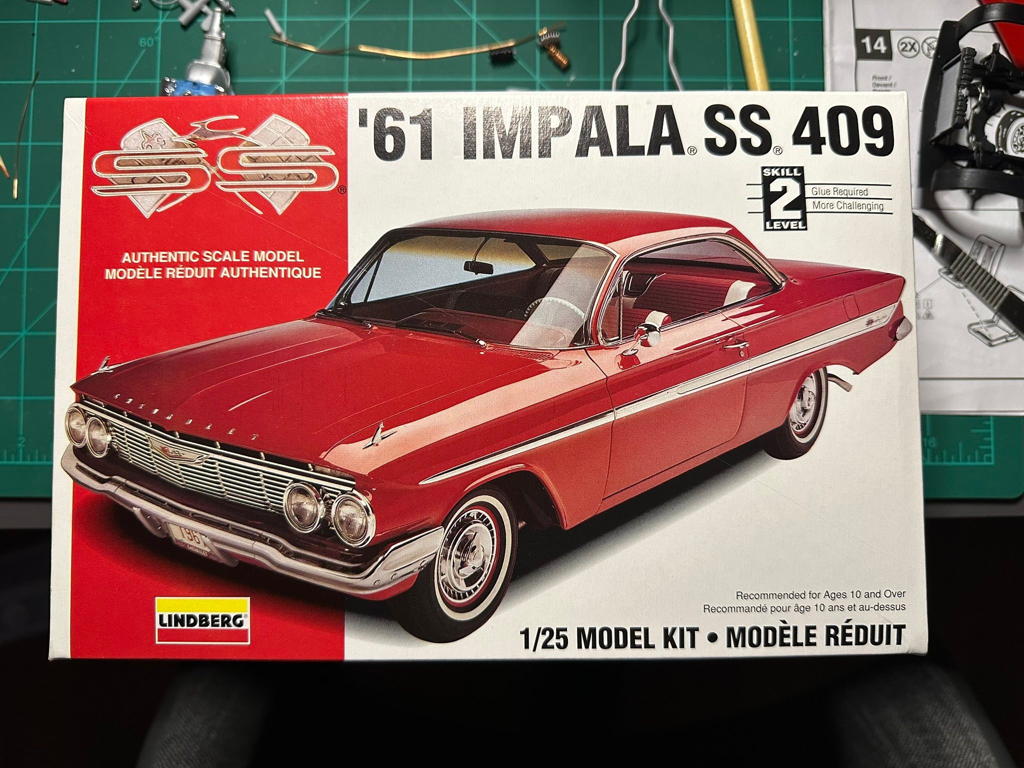 What is the Lindberg 1961 Chevy Impala SS 409 model kit?