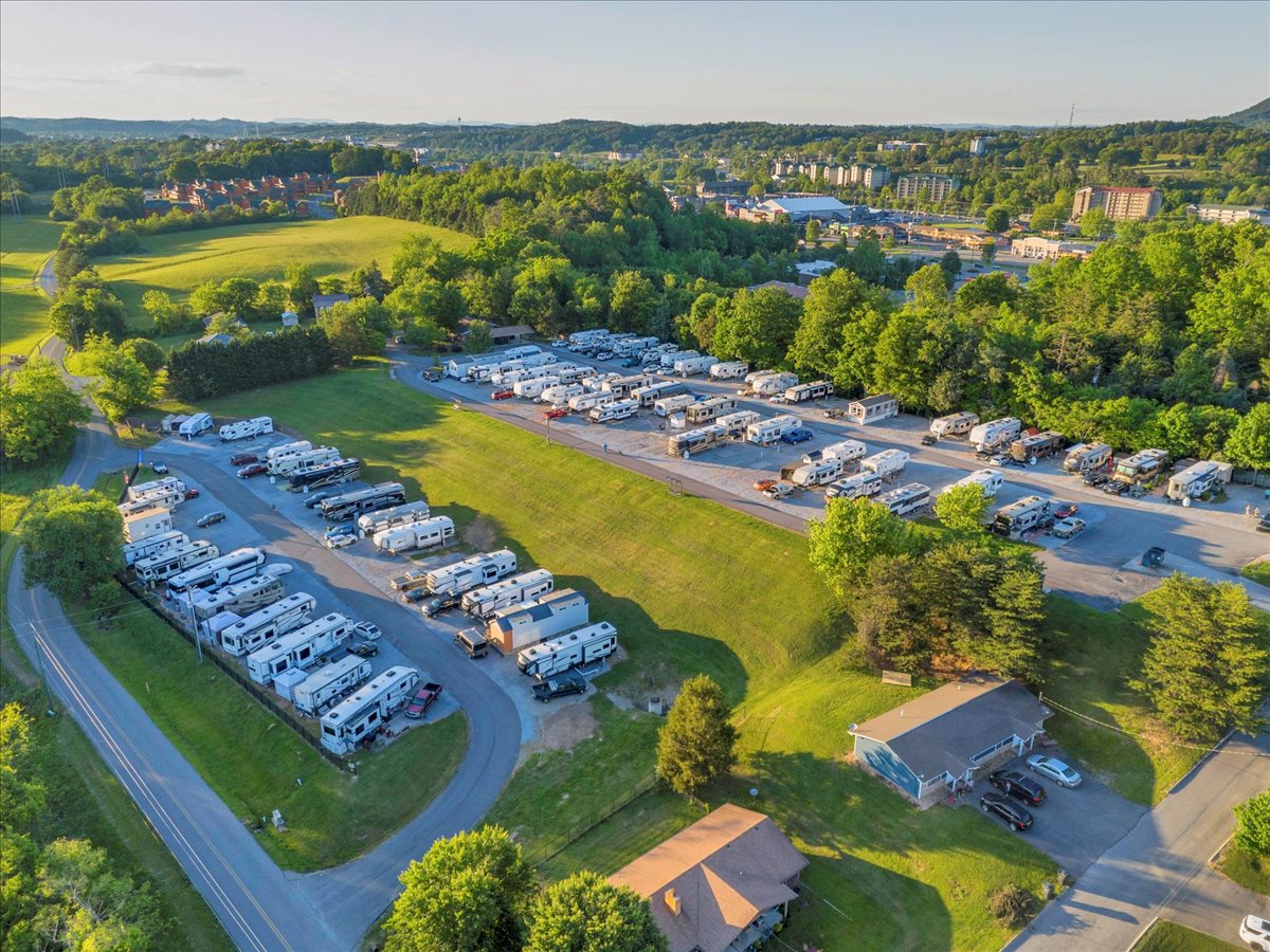 🎉 New Year, New RV Spot! 🎉 Gateway... - Gateway RV Campground | Facebook