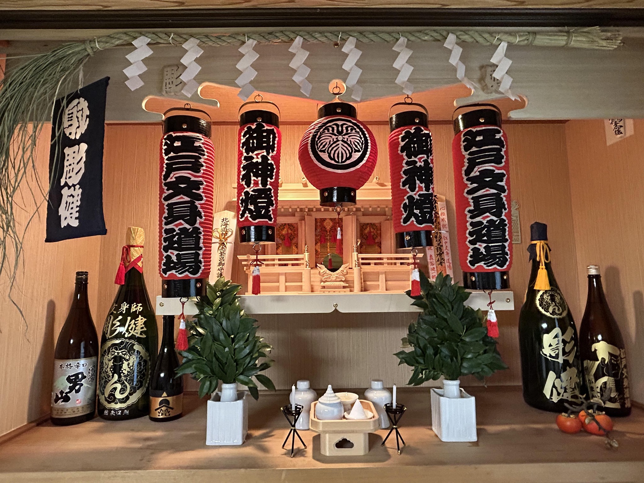 御狸様 #新宿租界 #達磨 @shinjuku_craft