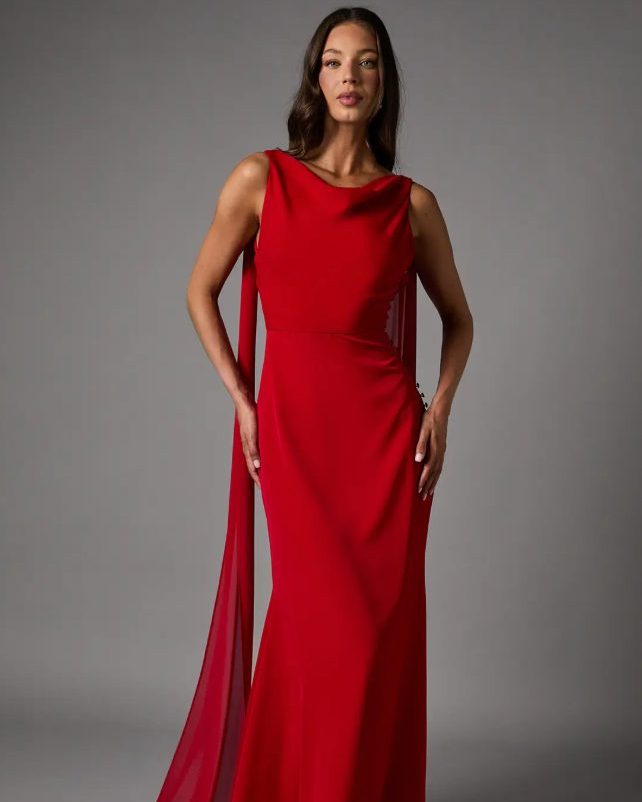 places to buy graduation dresses near me Style, Made for the Moment 🎓✨ Celebrate your achievement in a dress that feels as special as the occasion, from elegant silhouettes timeless summer styles. Shop Graduation Dresses: https://debenhams.visitlink.me/EKIGTd color_family:Purple