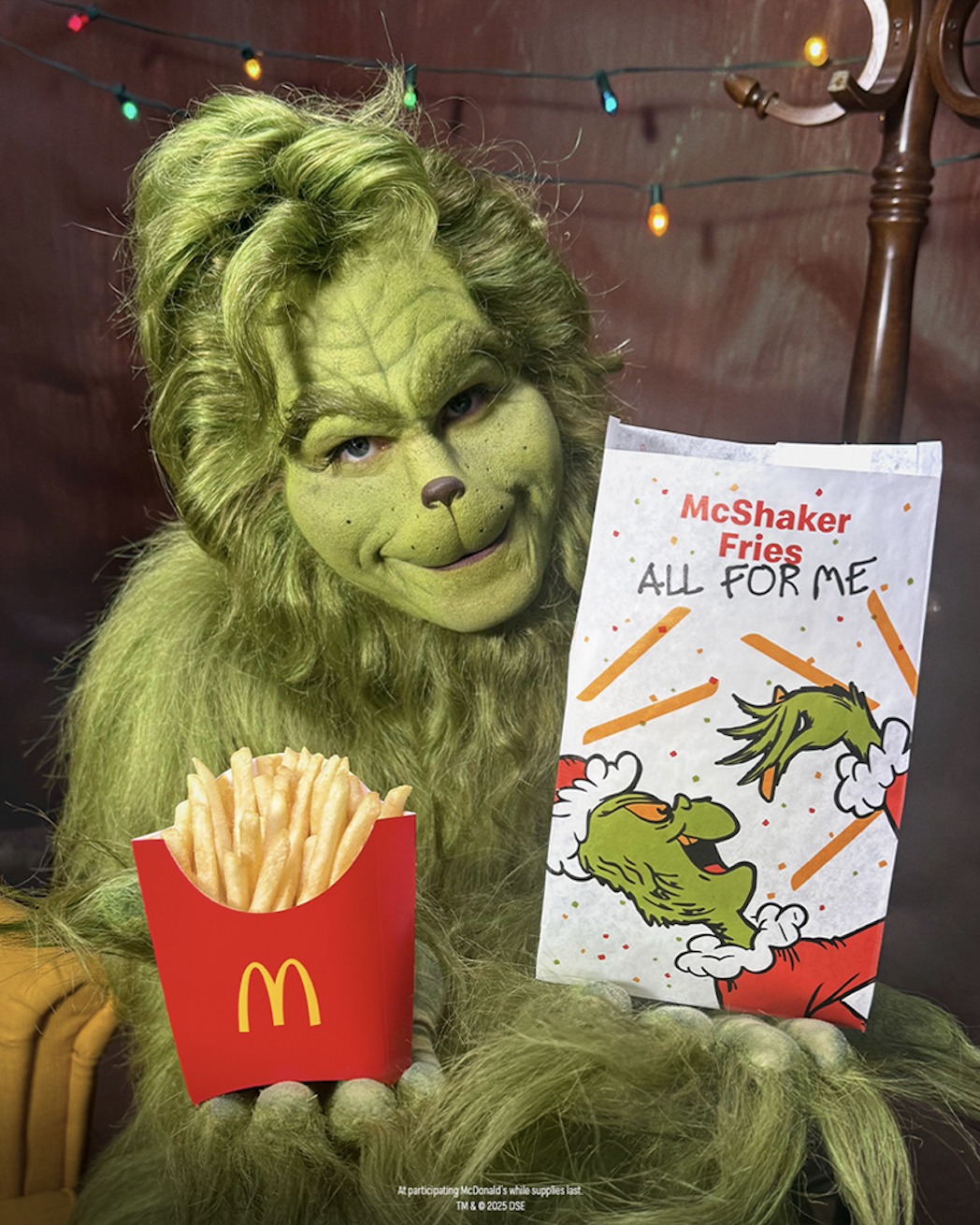 McDonald's is going full Grinch mode for the holidays. 💚 On Dec 3