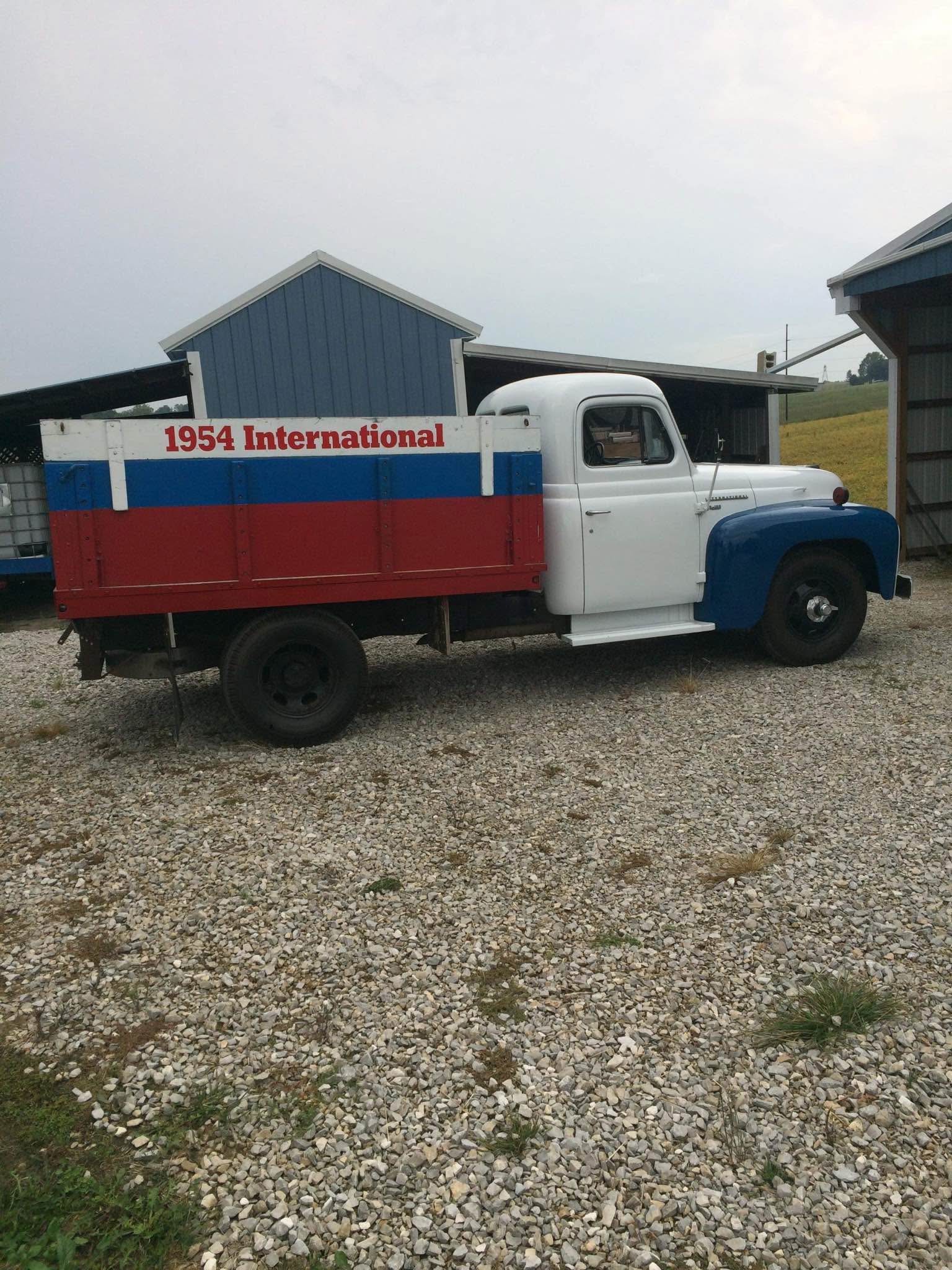 1954 international Harvester R130 - Commercial Vehicles ...
