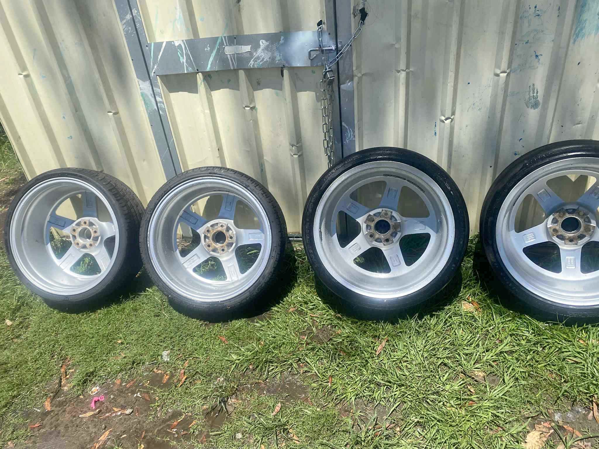 Simmons rims 20s full set - Car Wheels, Tires & Parts - Caboolture ...