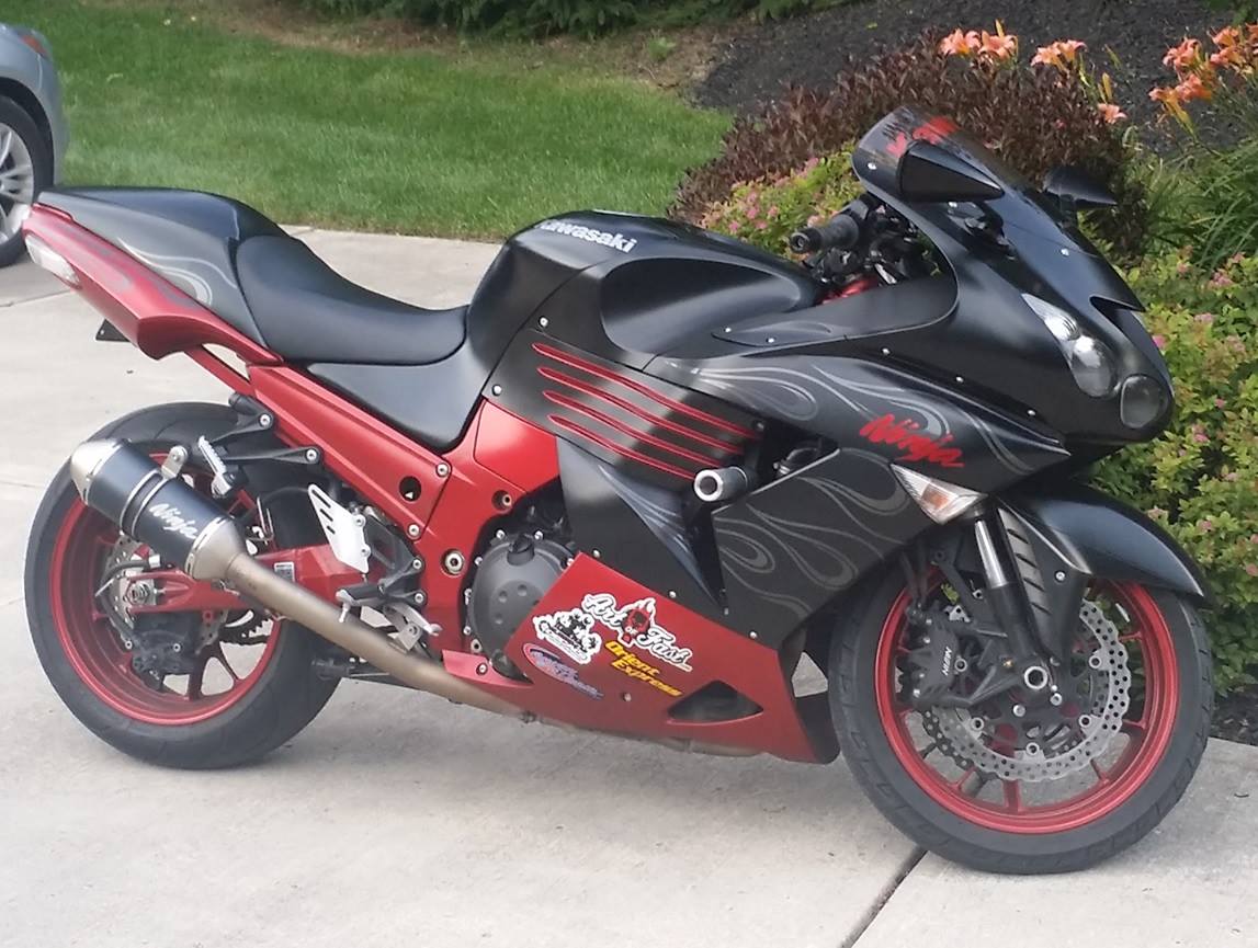 09 Kawasaki ZX-14 Submitted by John McQuiller