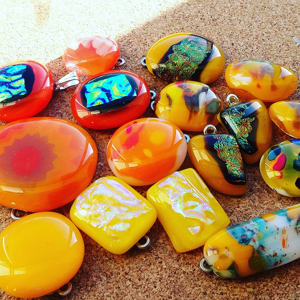 Making Glass in a Microwave Kiln | I have been fusing for awhile now ...