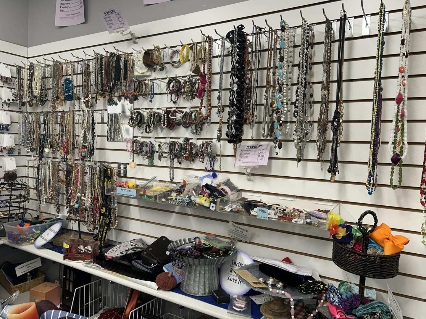 Trinkets & Togs Thrift... - Trinkets & Togs Thrift Store