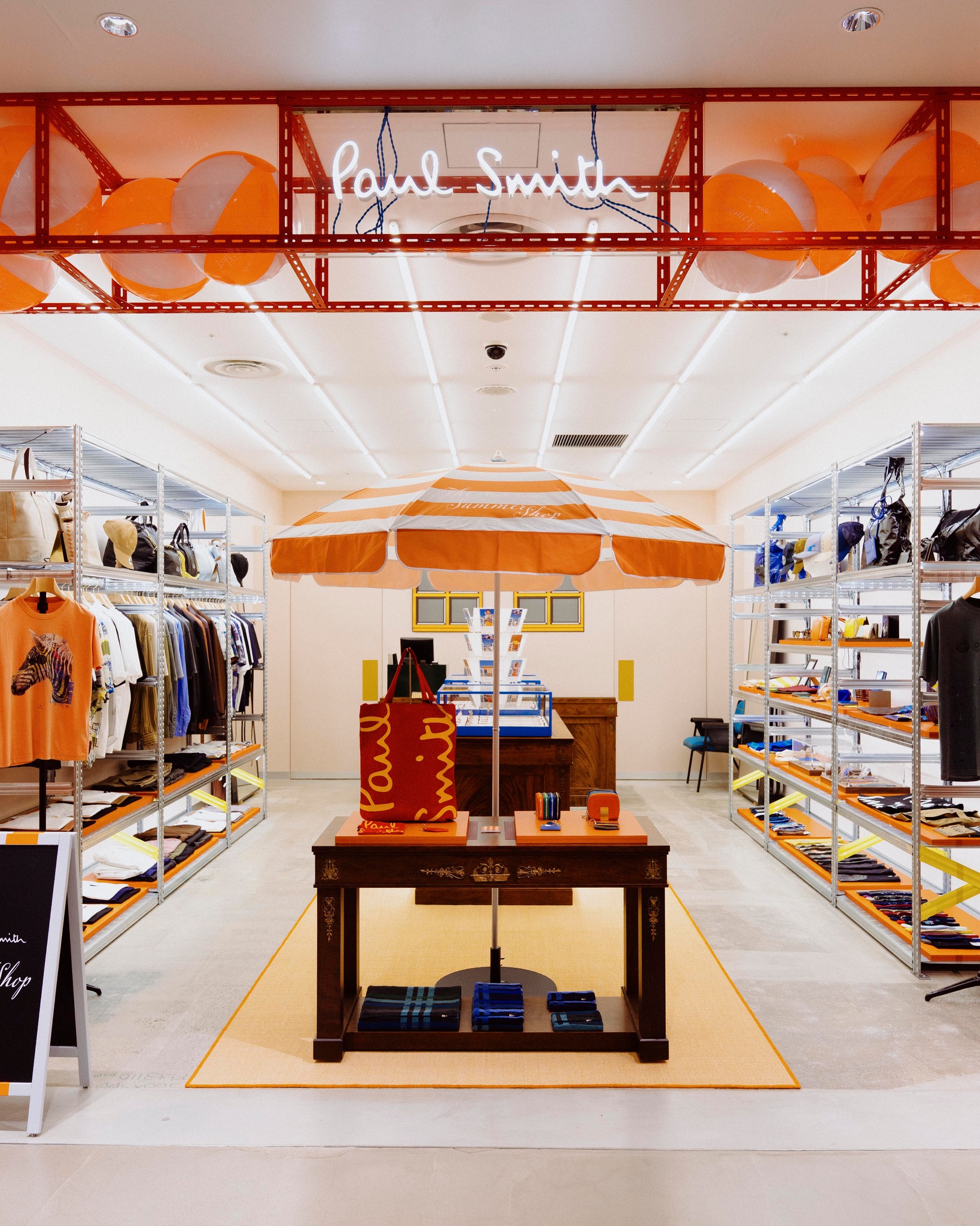 Paul Smith JAPAN added a new photo. - Paul Smith JAPAN