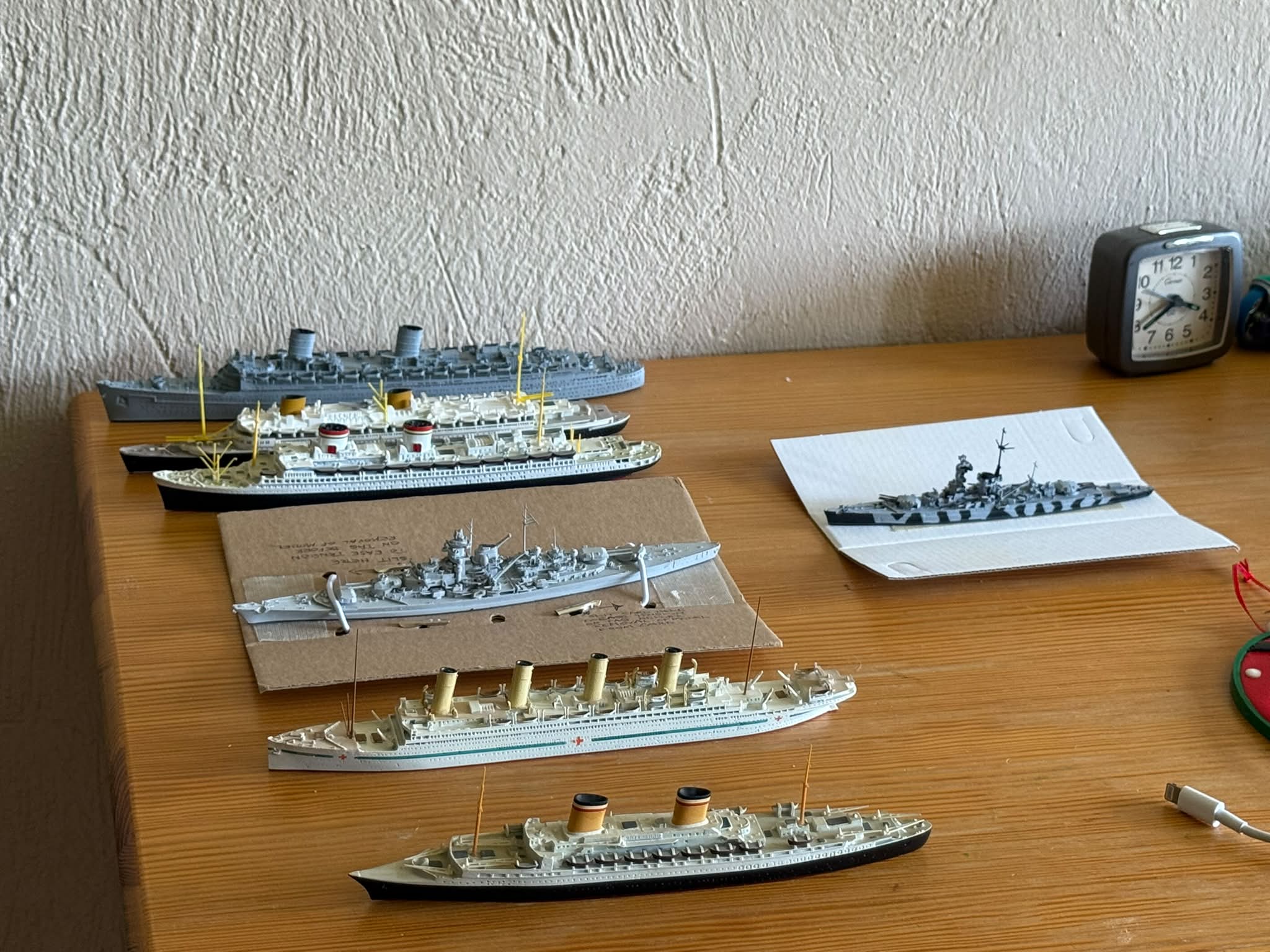 SS Bremen and SS Leviathan ships in 1250 scale