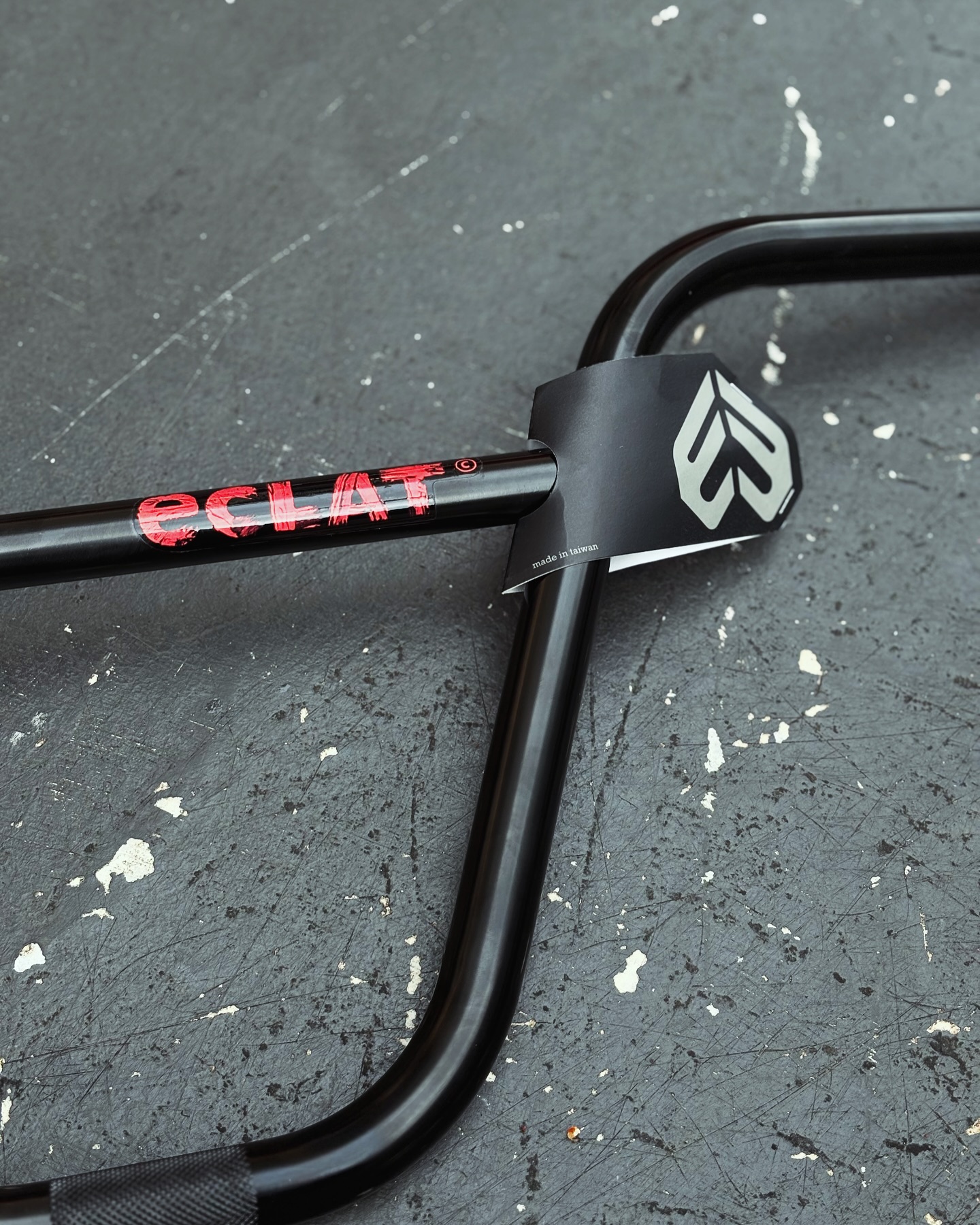 Eclat controller bar Size 9.75 RM380.00 When it came to his first