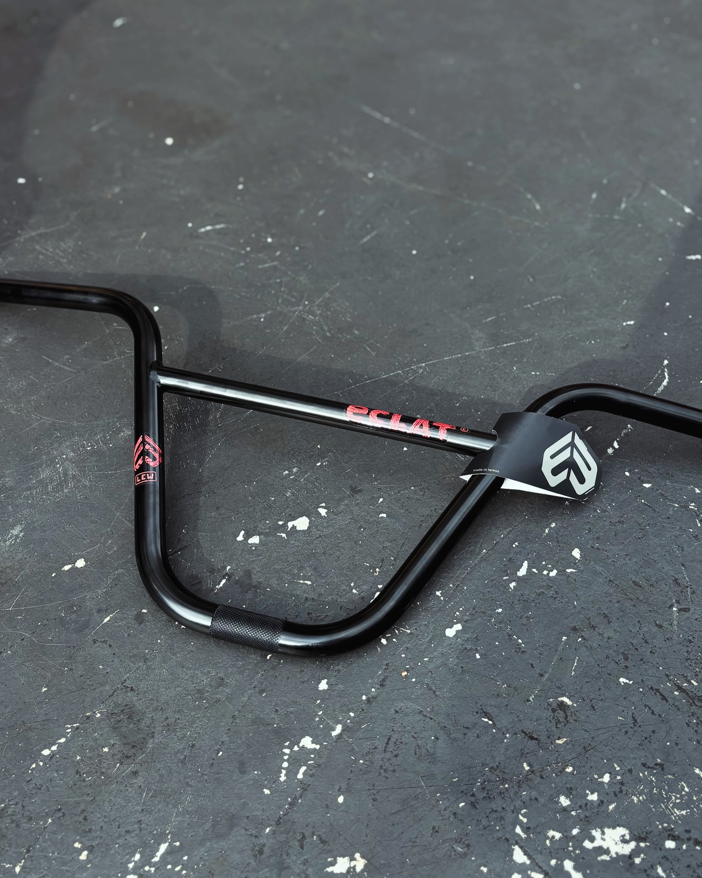 Eclat controller bar Size 9.75 RM380.00 When it came to his first