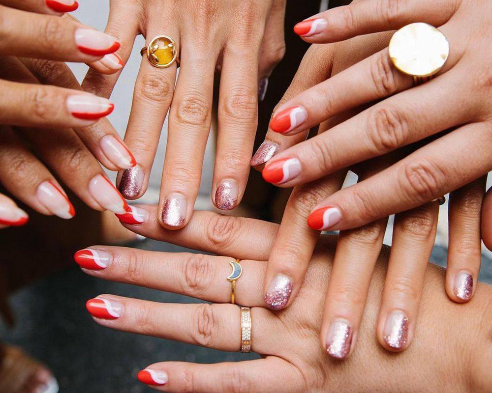 nail color for a black dress When it comes to picking the perfect mani to pair with little dress, you can get creative. We've rounded up 15 designs that will look stunning with a LBD Color:Cream Designed for smooth SS26DR2139 Red Strapless Dress -