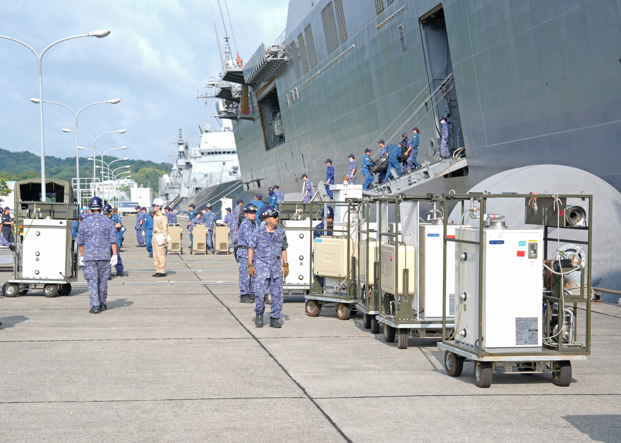 平成30年6月30日～7月1日、「小笠原諸島返還50周年記念行事」に海上