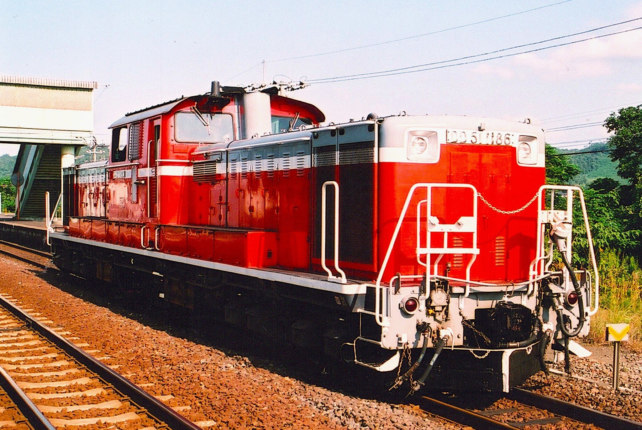663)後藤総合車両所DD51(1179・1186)です。 20年前に寝台特急出雲号