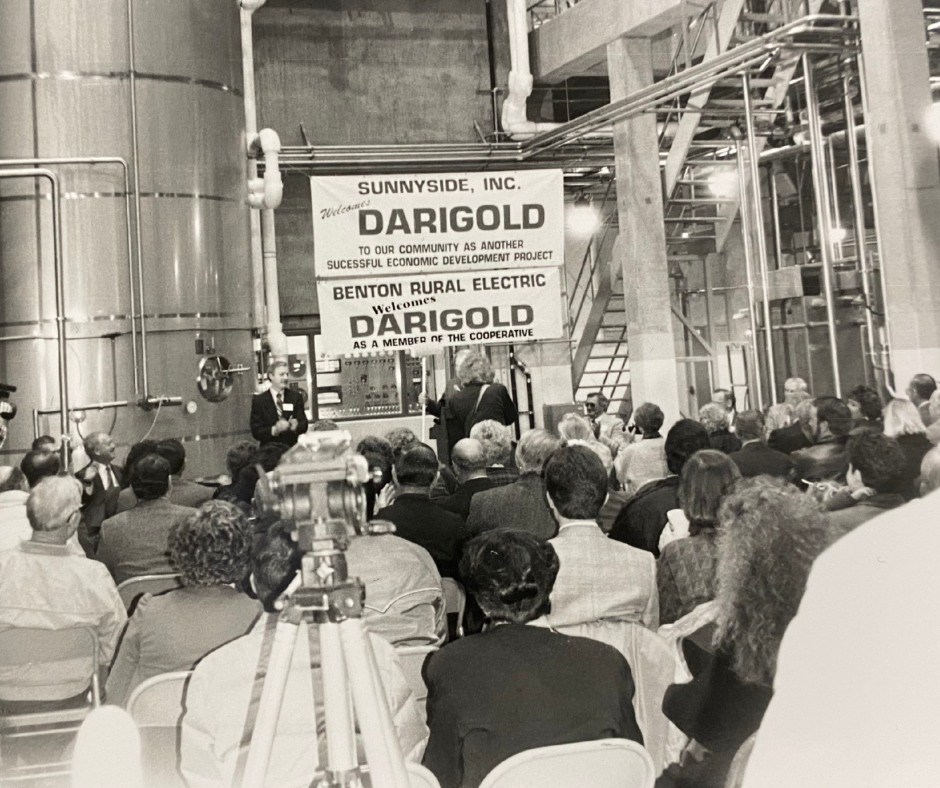 benton-throwbackthursday-to-when-benton-rea-helped-welcome-darigold