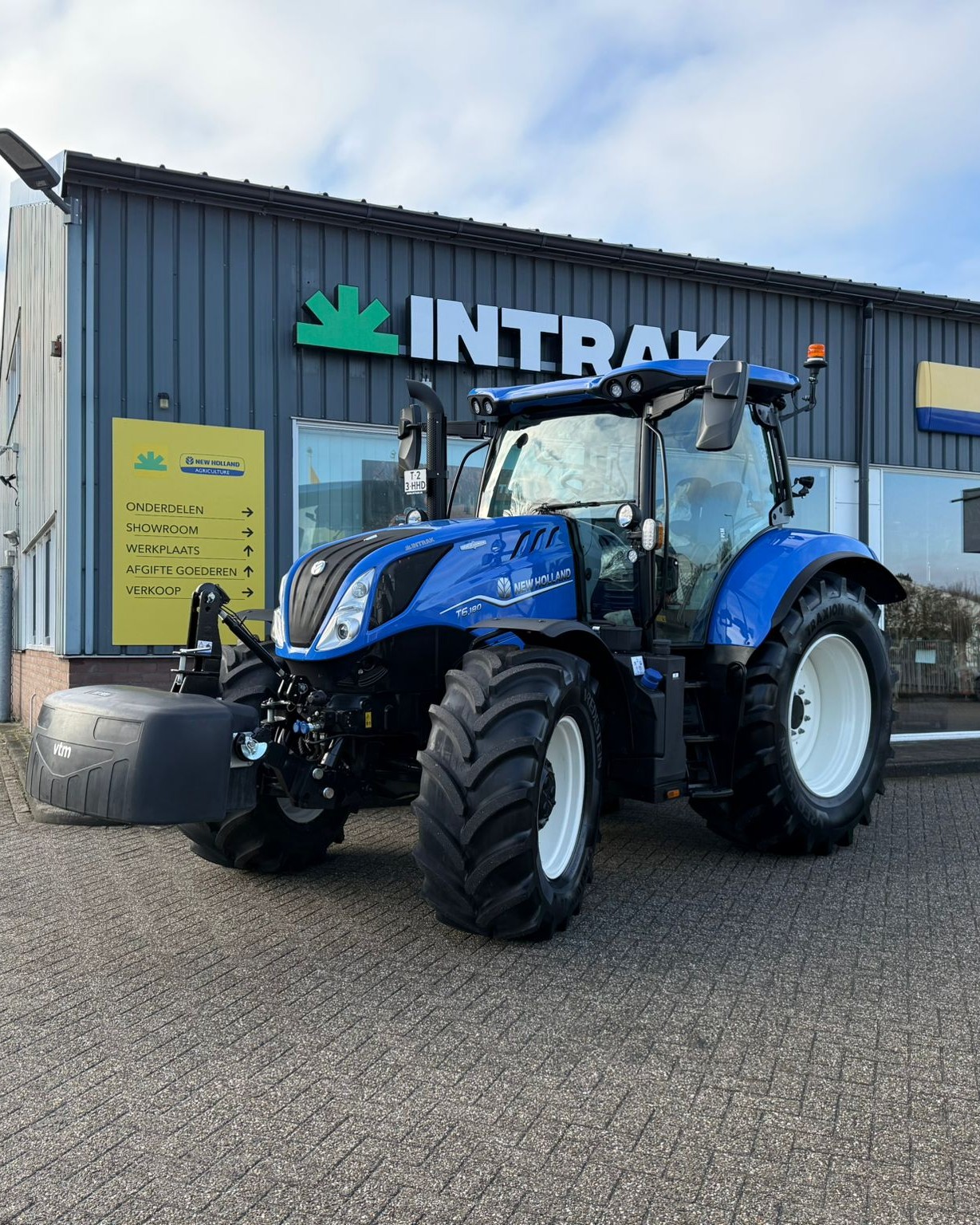 Intrak - machines voor... - Intrak - machines voor buiten