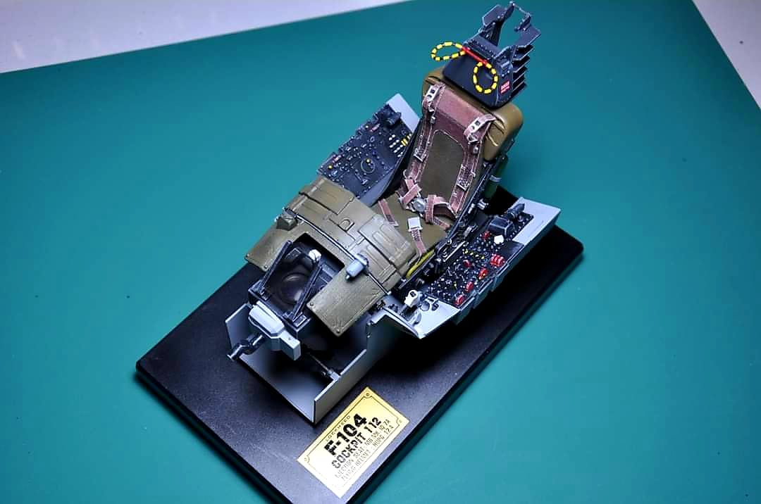 Italeri 1:12 scale F-104G cockpit model
