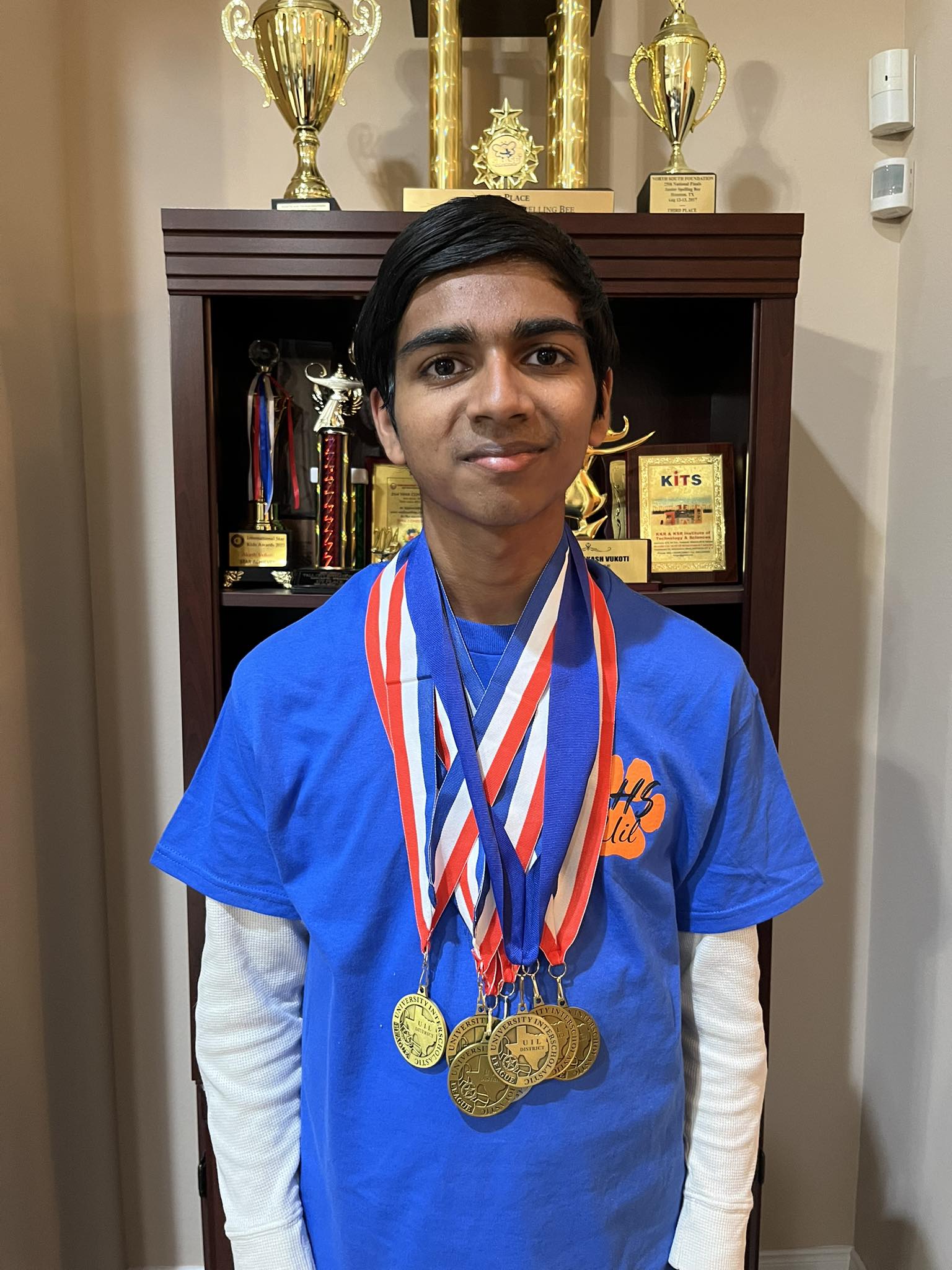5X UIL 2026 District Gold Medalist 🥇🥇🥇🥇🥇 Congressional Debate