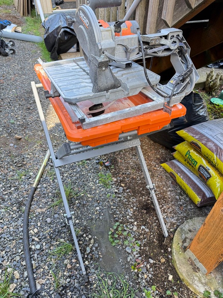 Wet Tile Saw with Stand, Rigid R40312, 7 inch - Saws & Blades ...