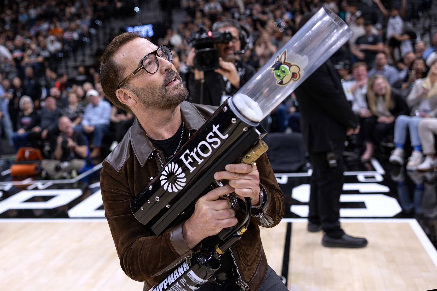 jeremypiven brought the vibes to @frostbankcenter last night! ??