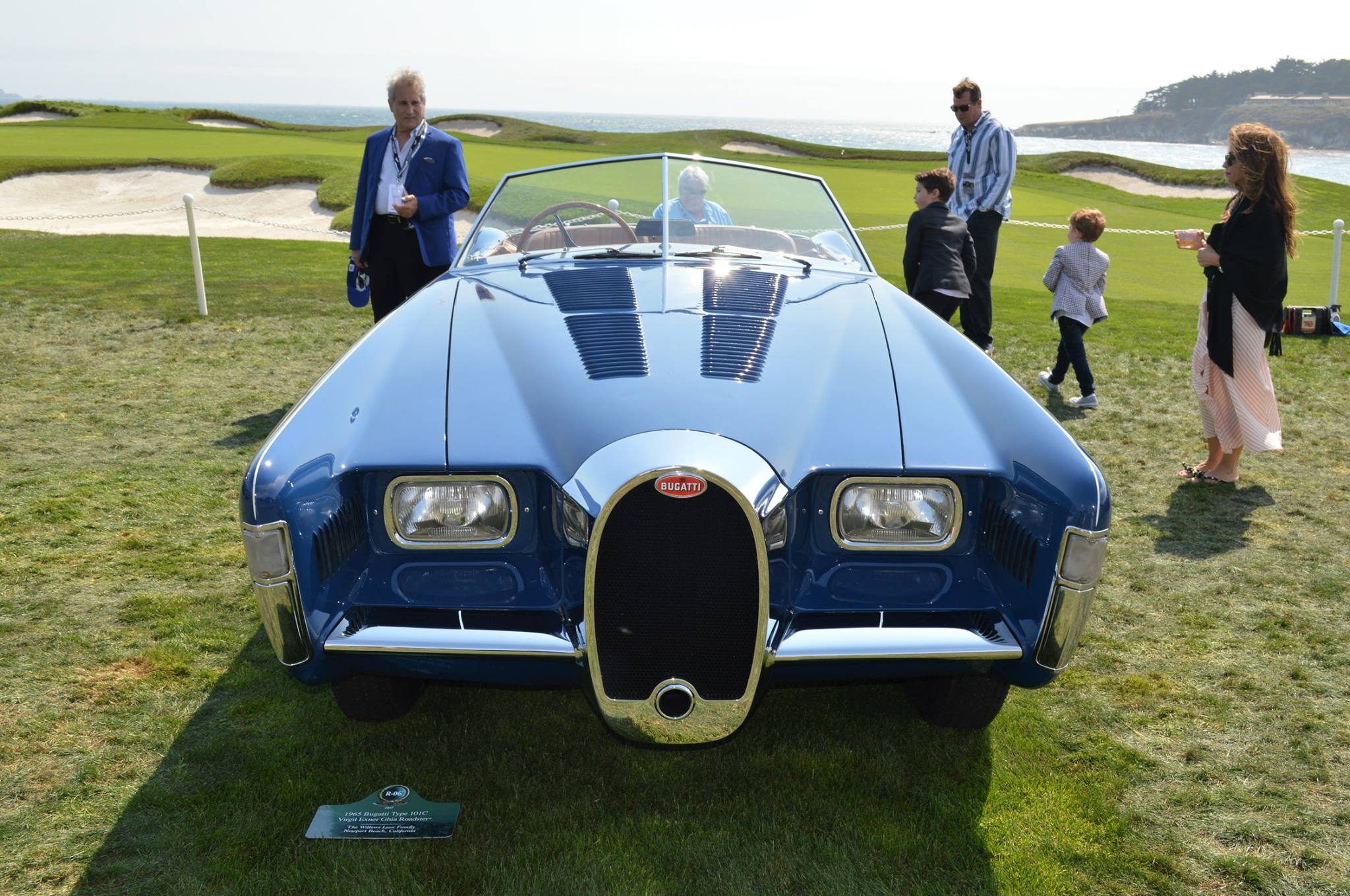 1965 Bugatti Type 101C Exner Roadster Ghia Concept