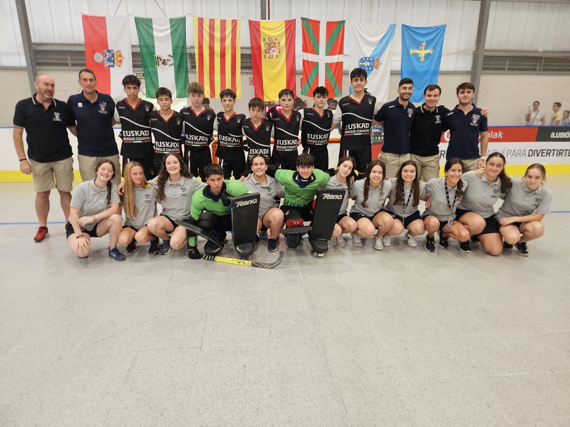 street-hockey-gasteiz-added-a-new-street-hockey-gasteiz