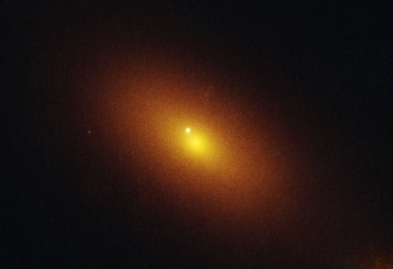 のん Caught in the act 👀 A wandering supermassive black hole revealed