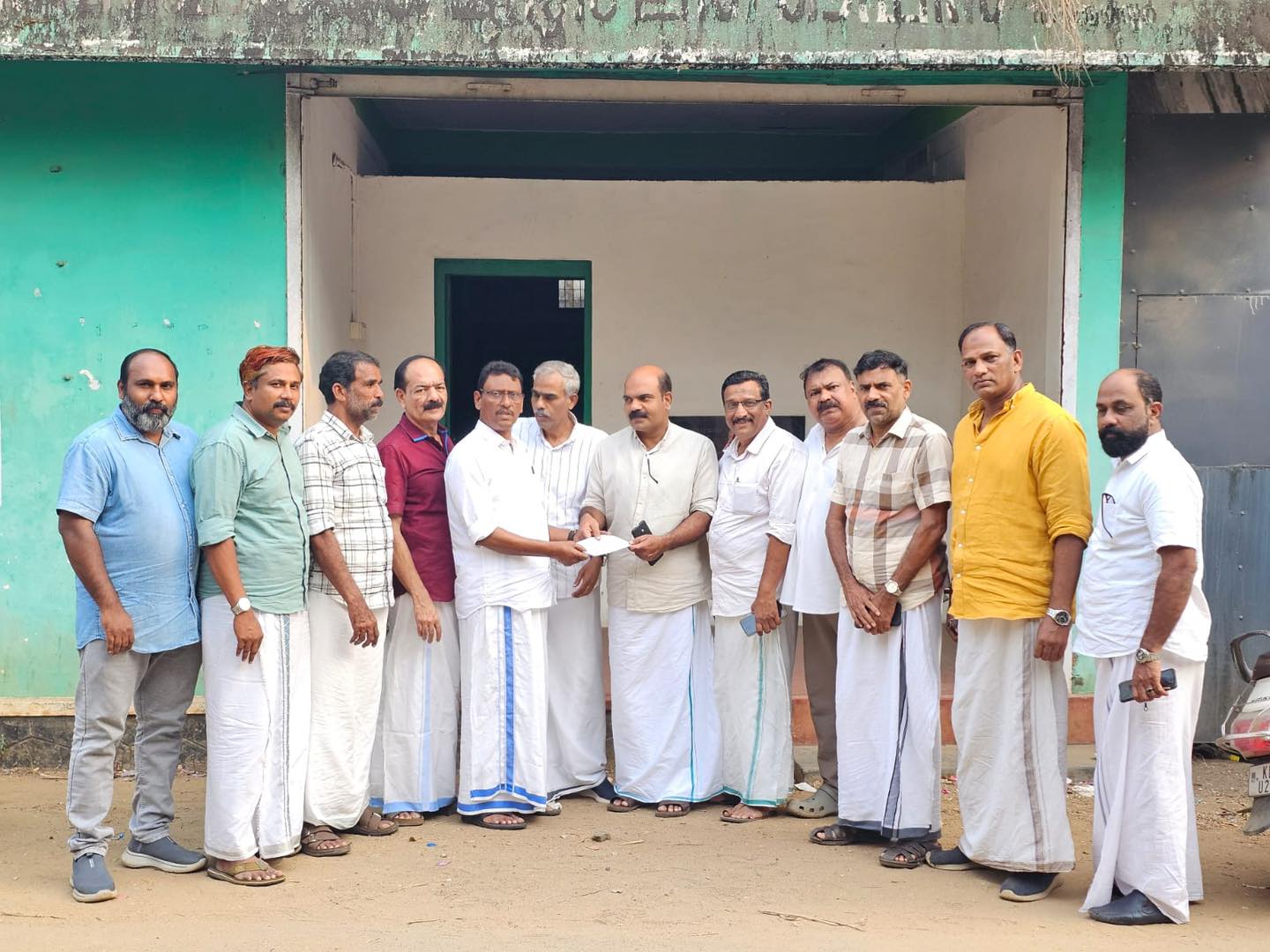 CH Rasheed - “ഊഷര ഭൂമിയിലെ നീരുറവയാണ് കെഎംസിസി“ ഊഷരമായ... | Facebook