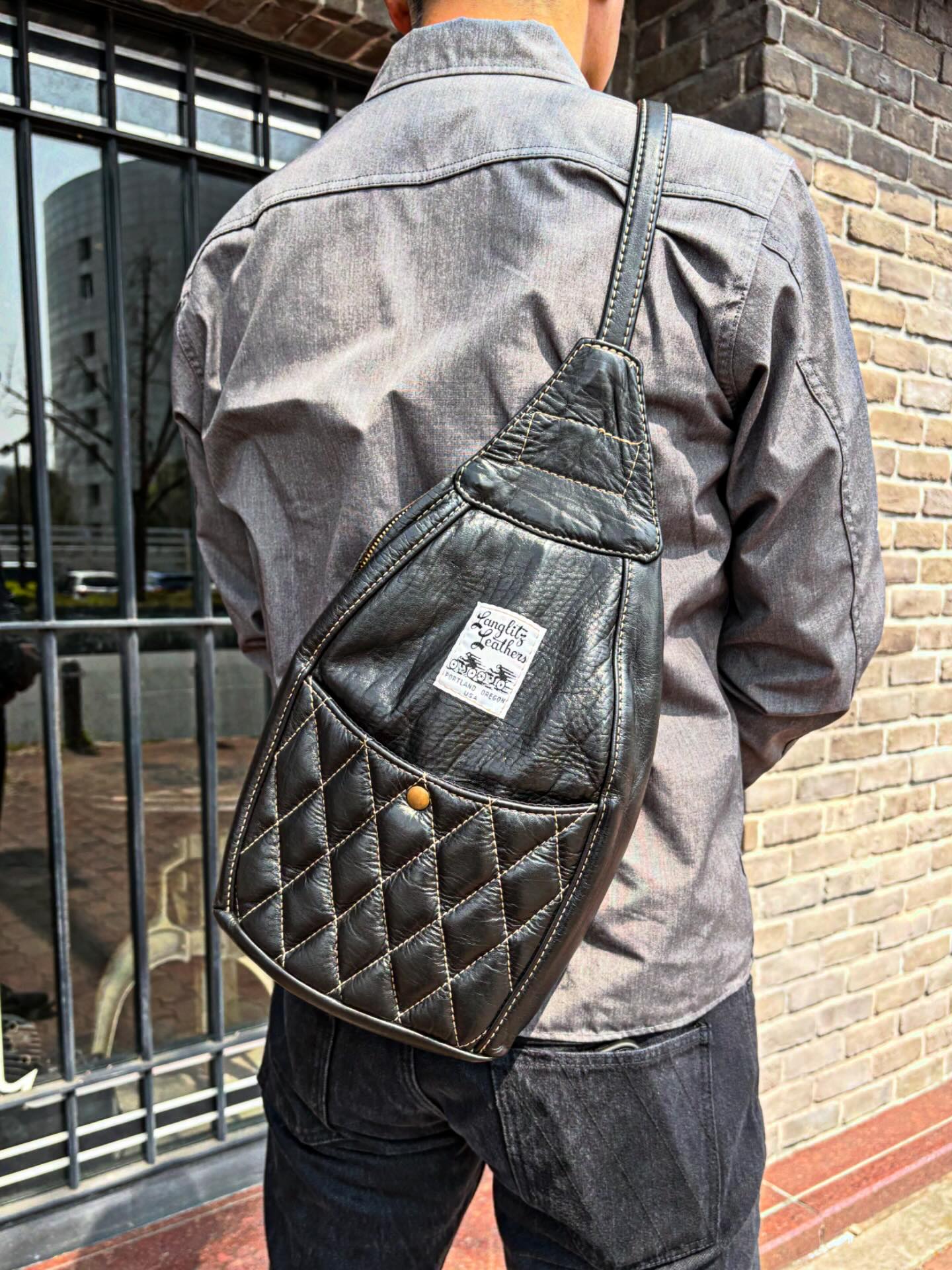 Langlitz - Padded One Shoulder Bag in Horsehide #langlitzleathers 