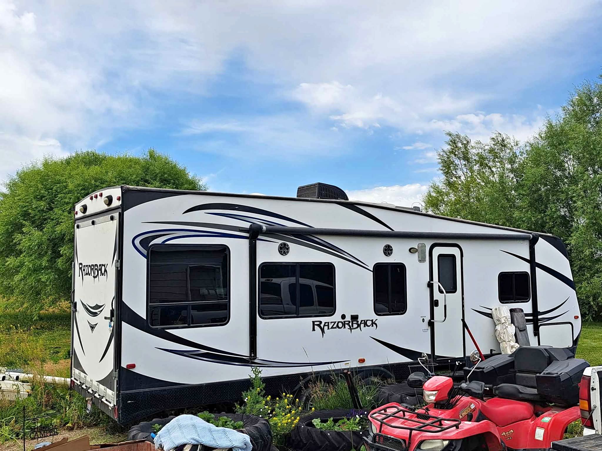 Razorback Toy Hauler Travel Trailer - RVs & Campers - Blackfoot, Idaho ...