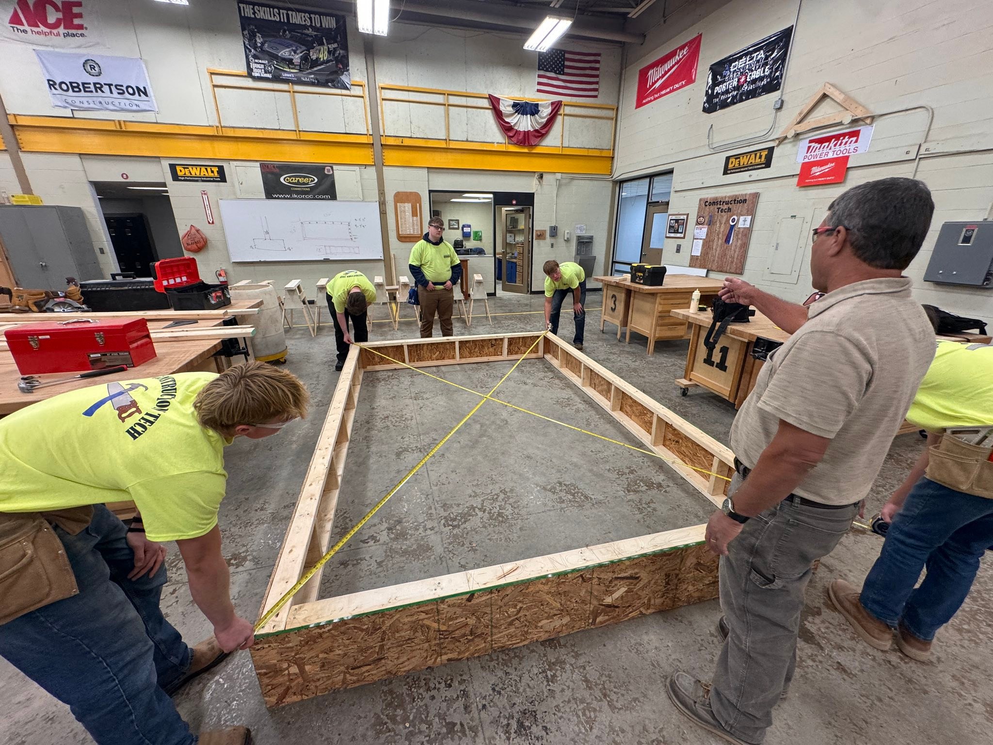 Coshocton County Career... - Coshocton County Career Center