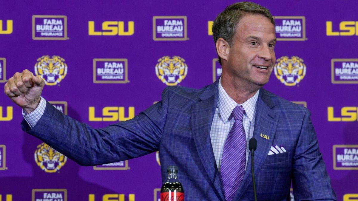 LSU football transfer... - LSU Sports from The Advocate | Facebook