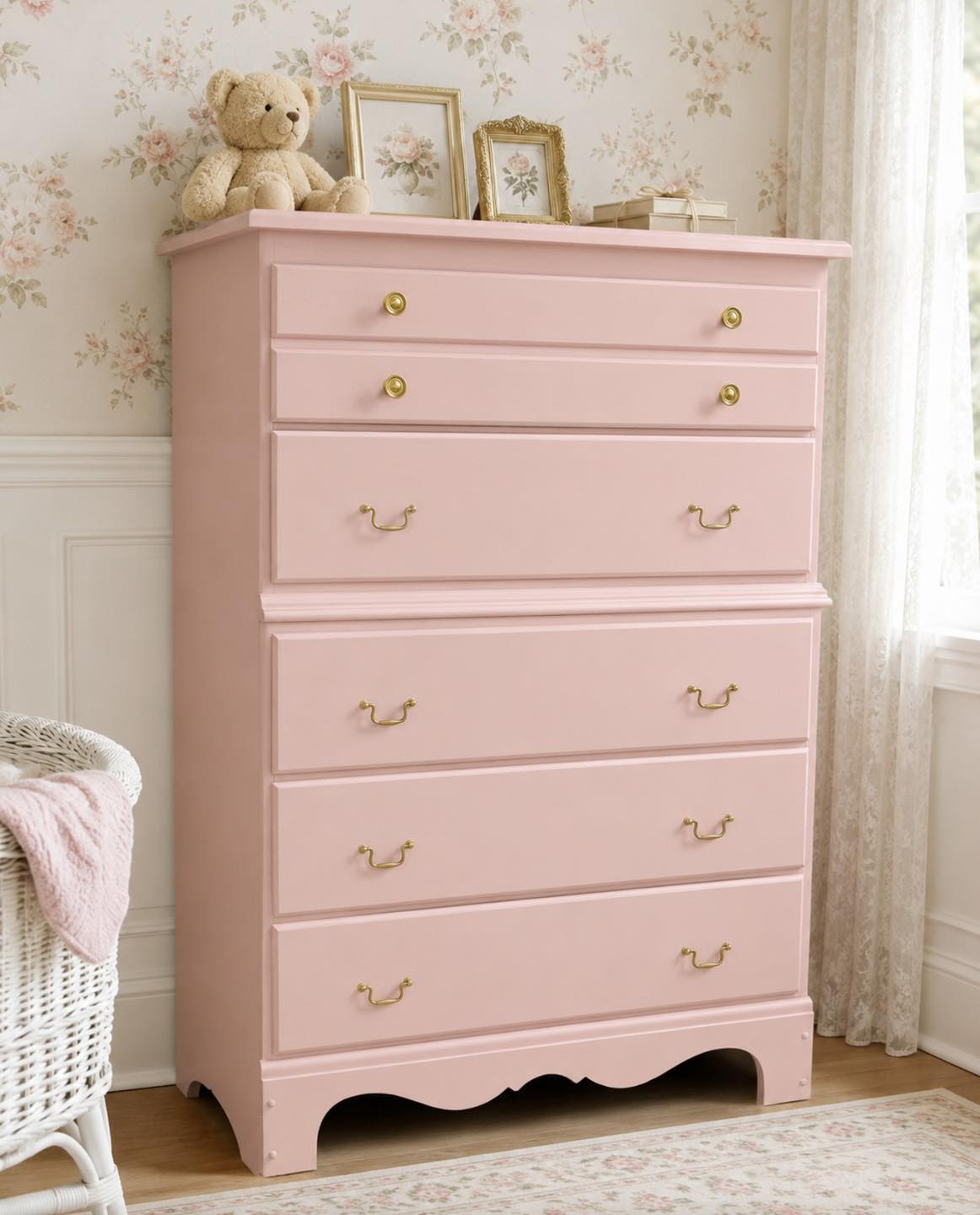 pink and gold dresser 🎀 Pretty in Pink! 🎀 This sweet vintage is a beautiful new arrival from The Peace Painter at our Carol Stream location! With its soft blush finish, classic details, params-balerinkyc