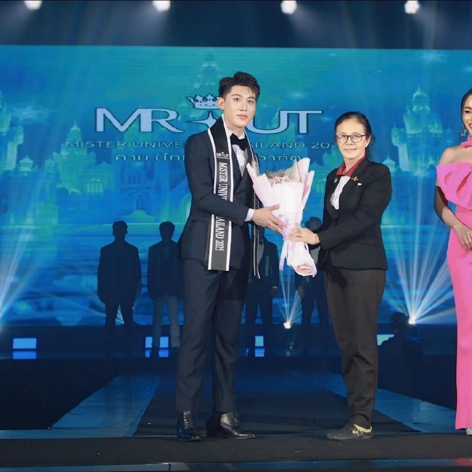 วันนี้เวลา 10:30 พบกับหนุ่มๆ จักรวาล ได้ที่ Channel8Thailand รายการสด ...