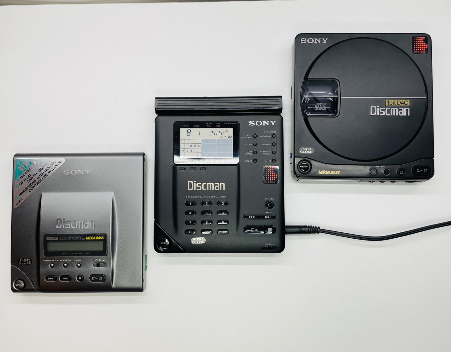 Sony D-350 díscman, what a marvel back then.