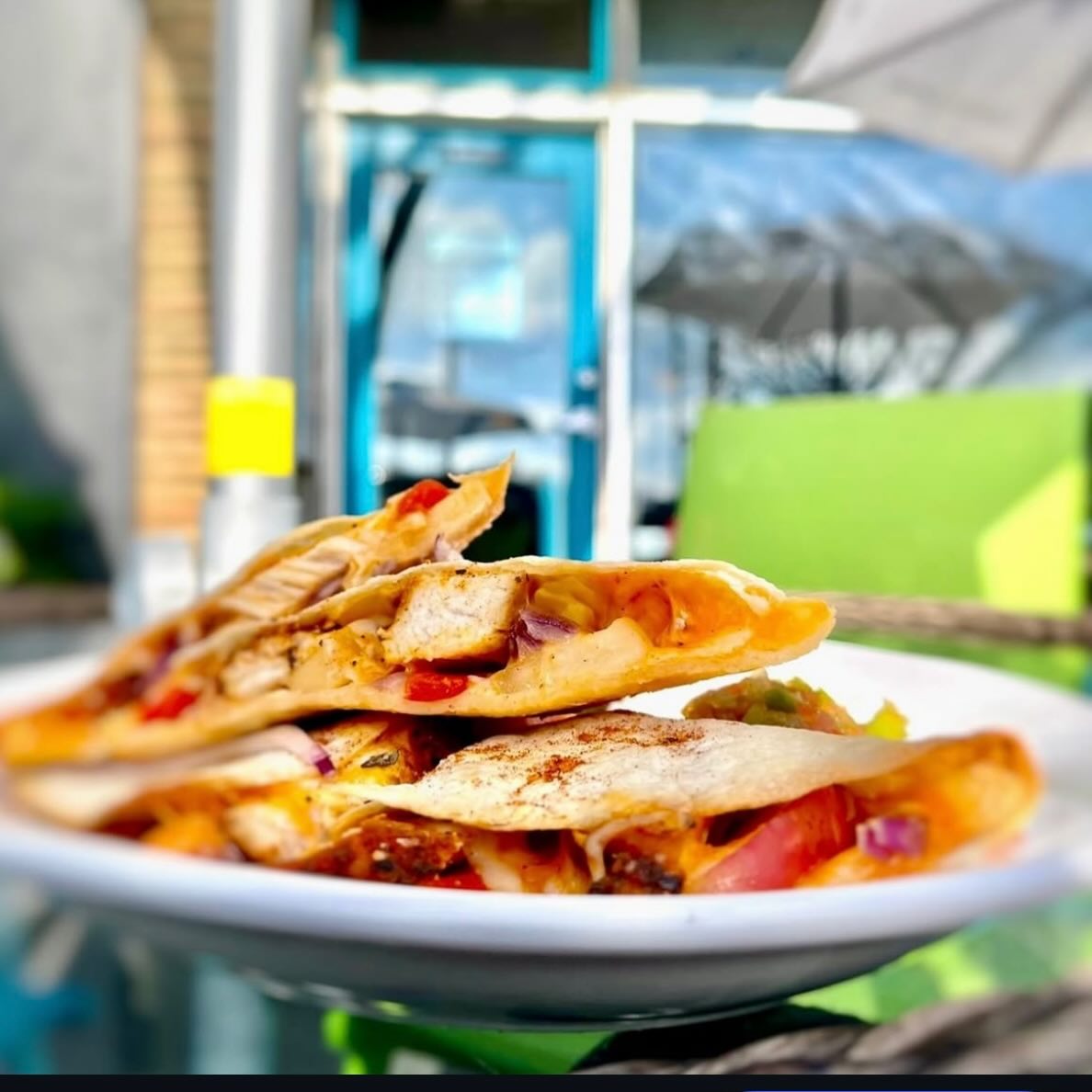 Dadeo - New Orleans Diner & Bar | Edmonton AB