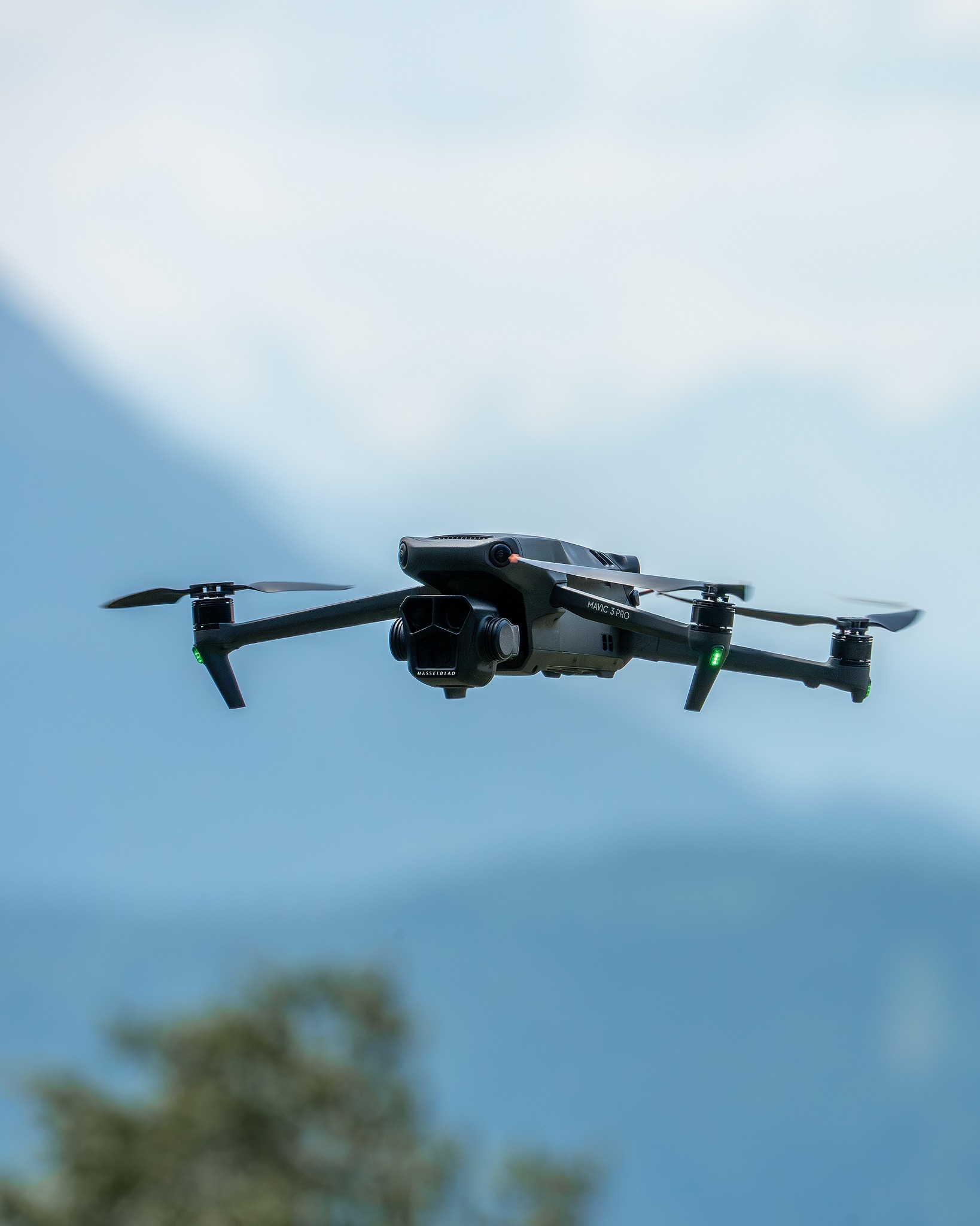 The sky doesn't wait. Neither does the DJI Mavic 3 Pro. 🚁 Ready